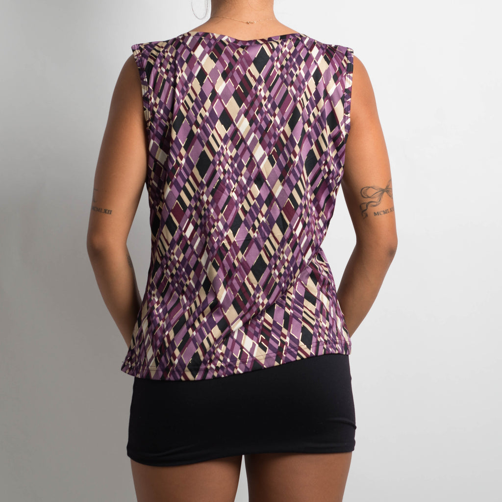 PATTERNED BOAT NECK TOP