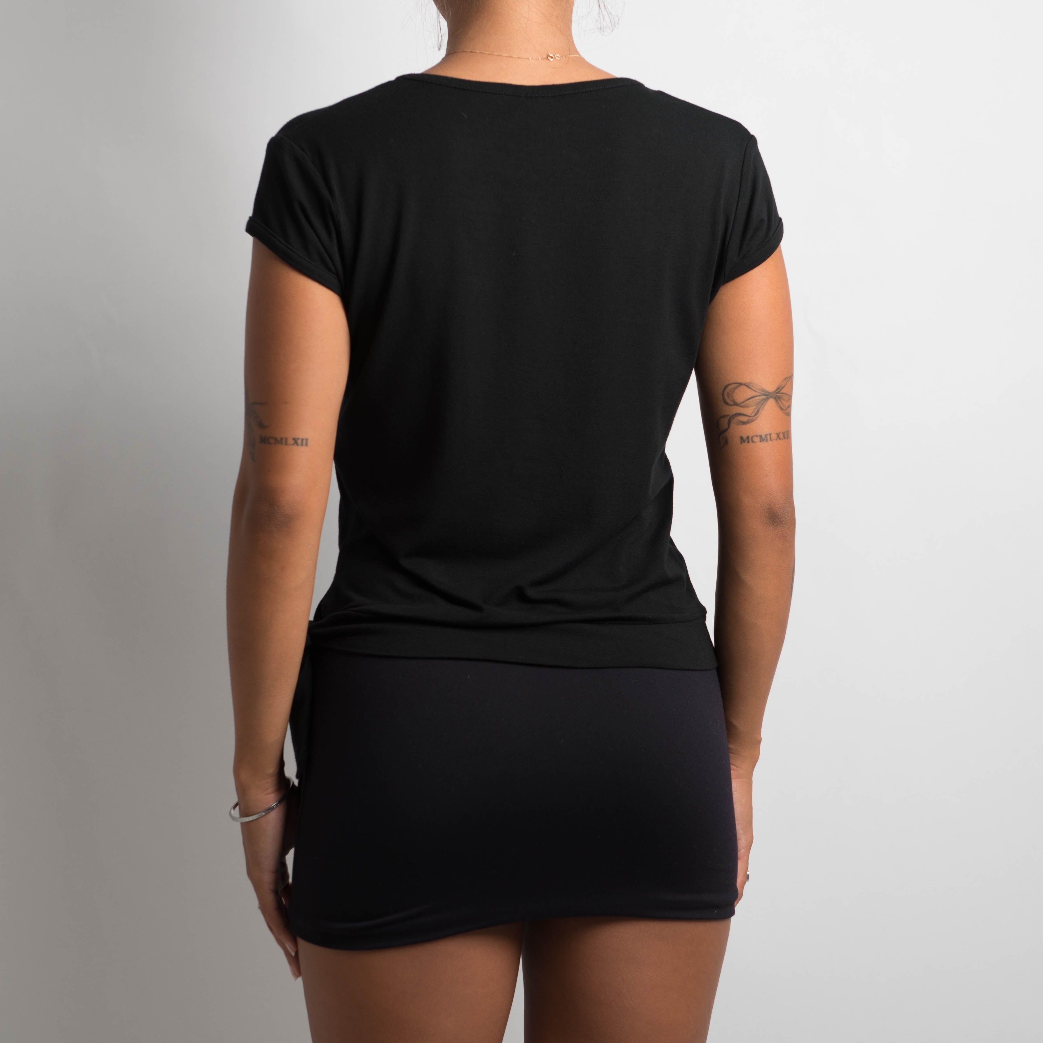 BLACK TIE SIDE TOP