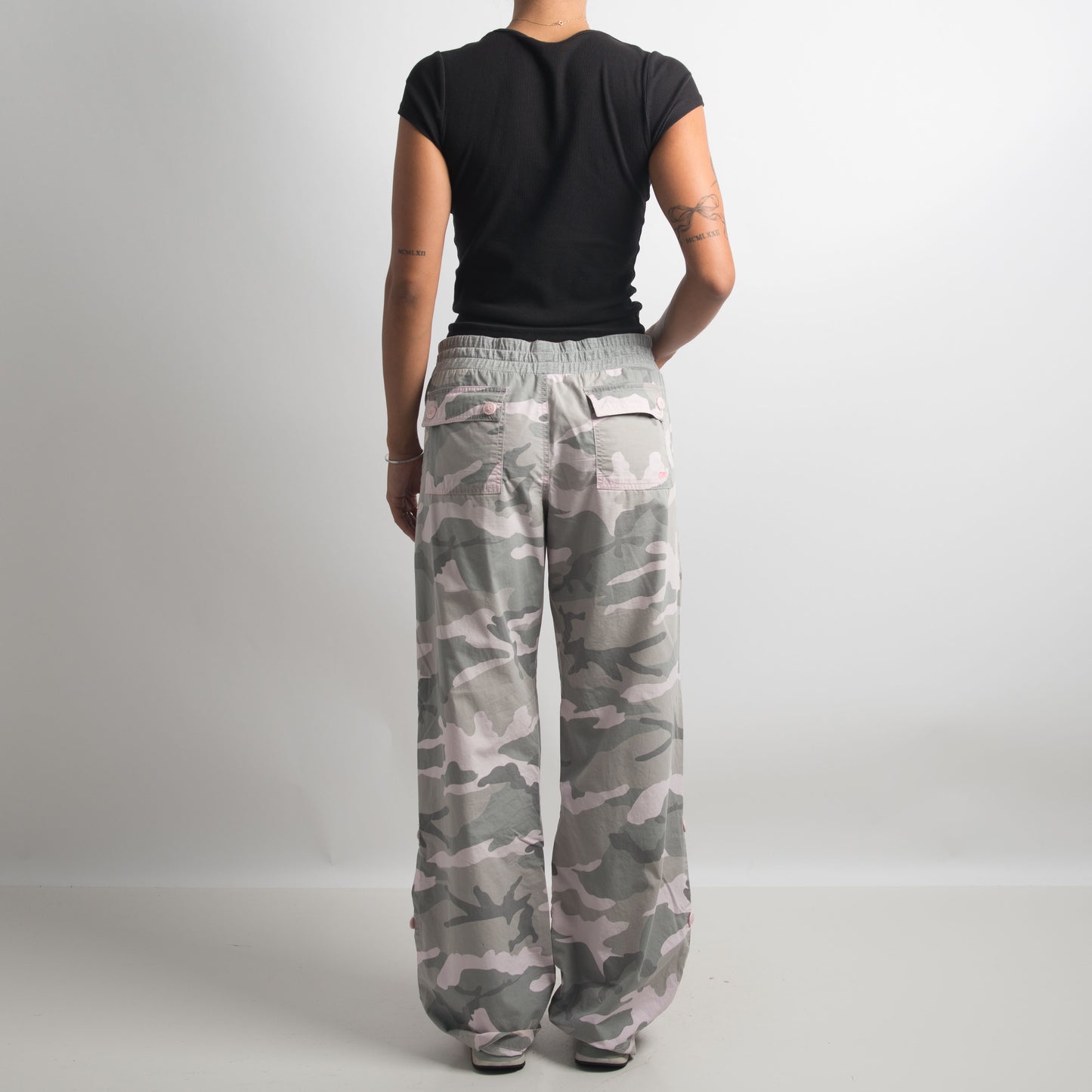 PANTALON CAMOUFLAGE ROSE