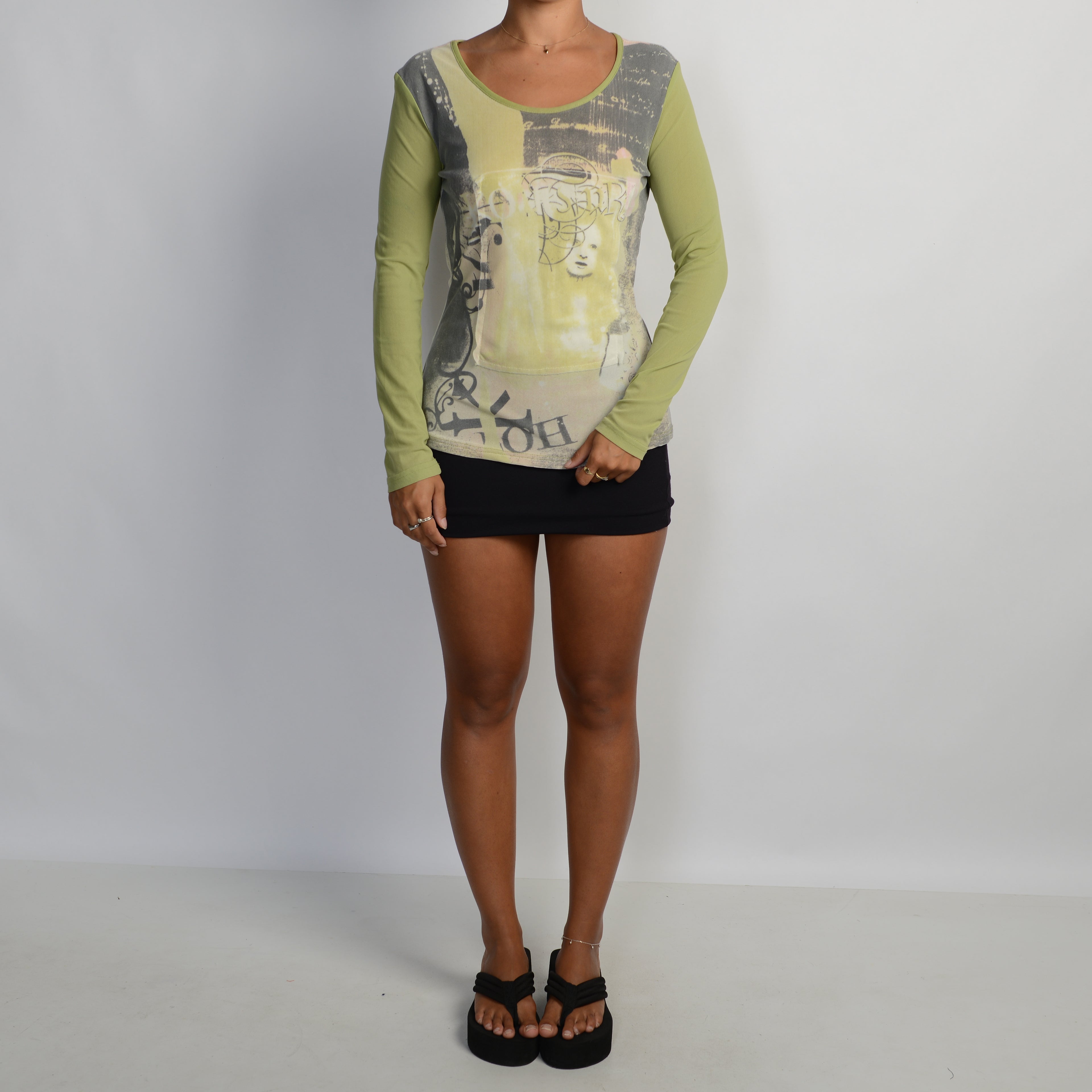 GREEN GRAPHIC MESH TOP
