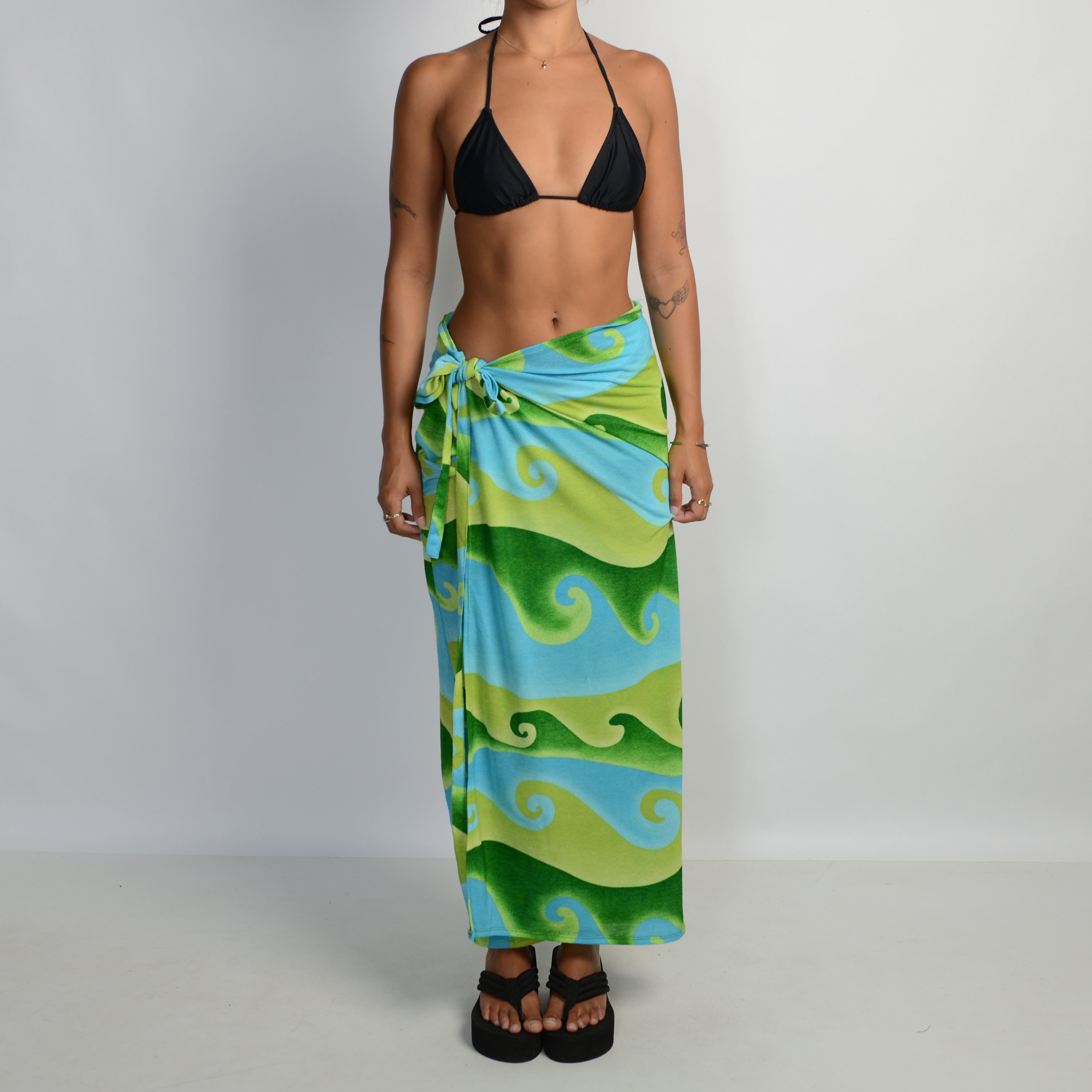 GREEN PATTERN WRAP SKIRT