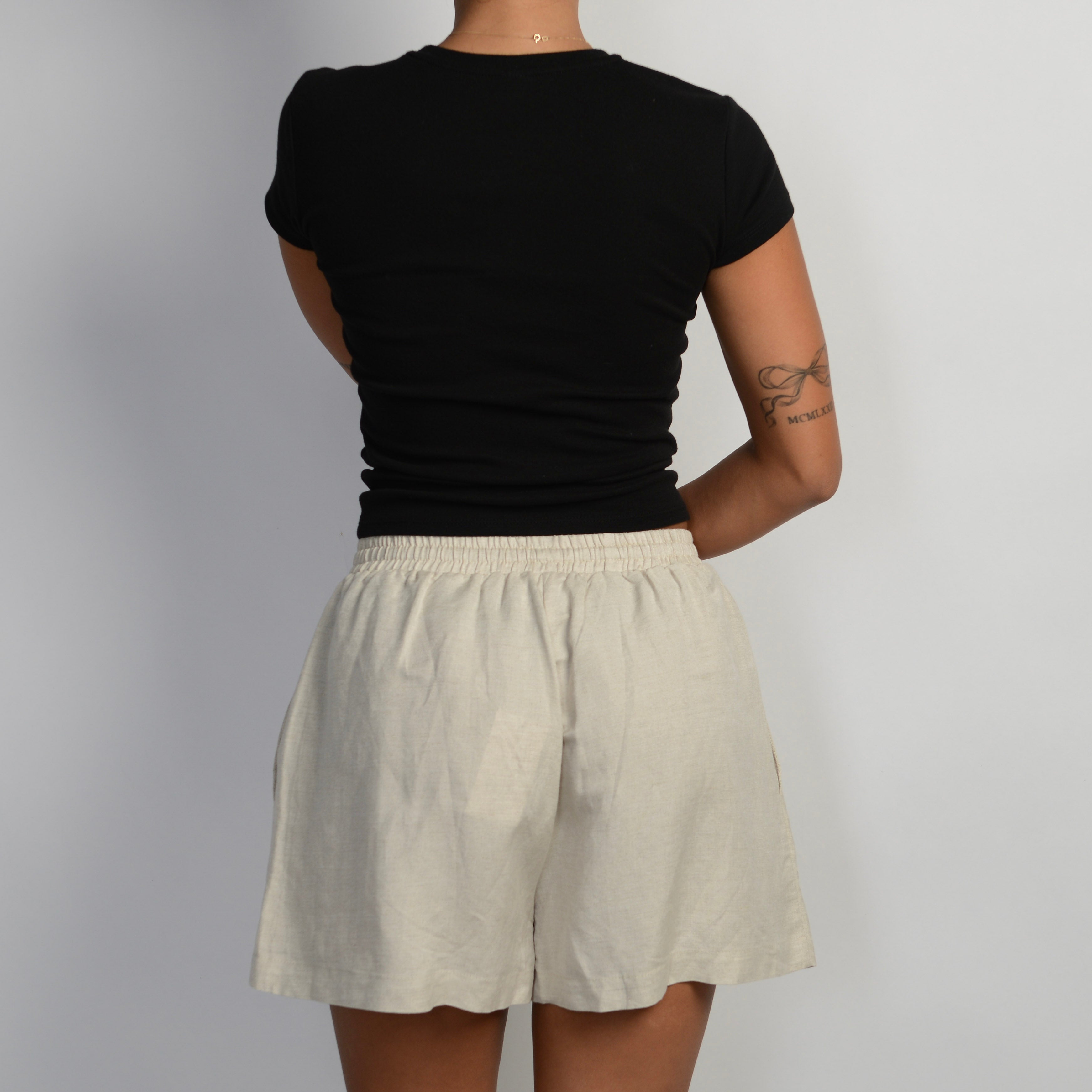 BEIGE LINEN SHORTS