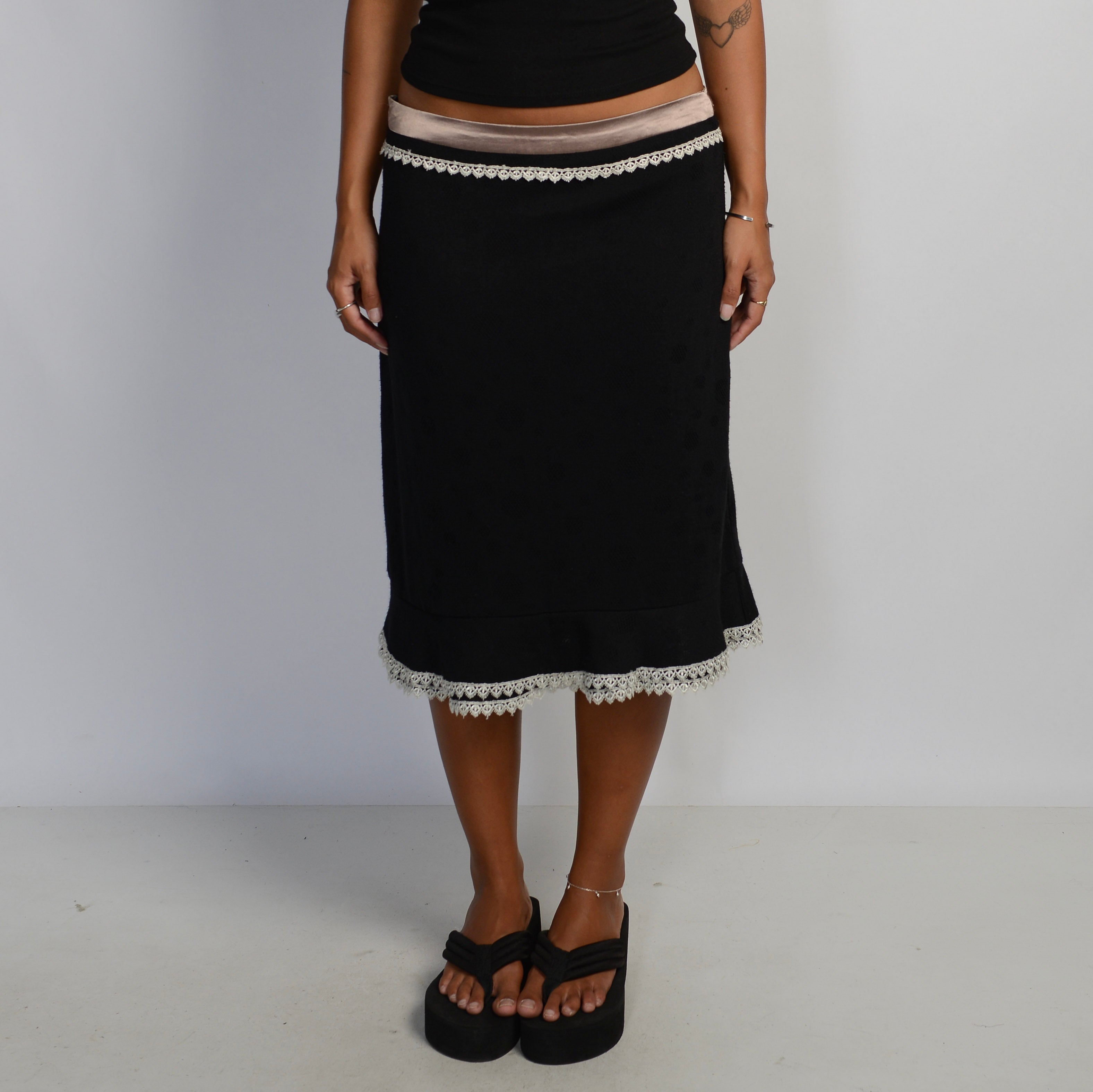KNIT MIDI SKIRT