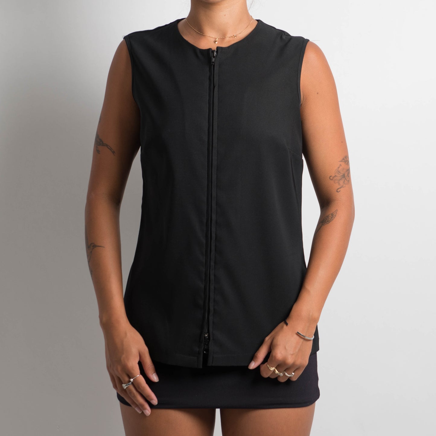 SLEEVELESS DOUBLE ZIP TOP