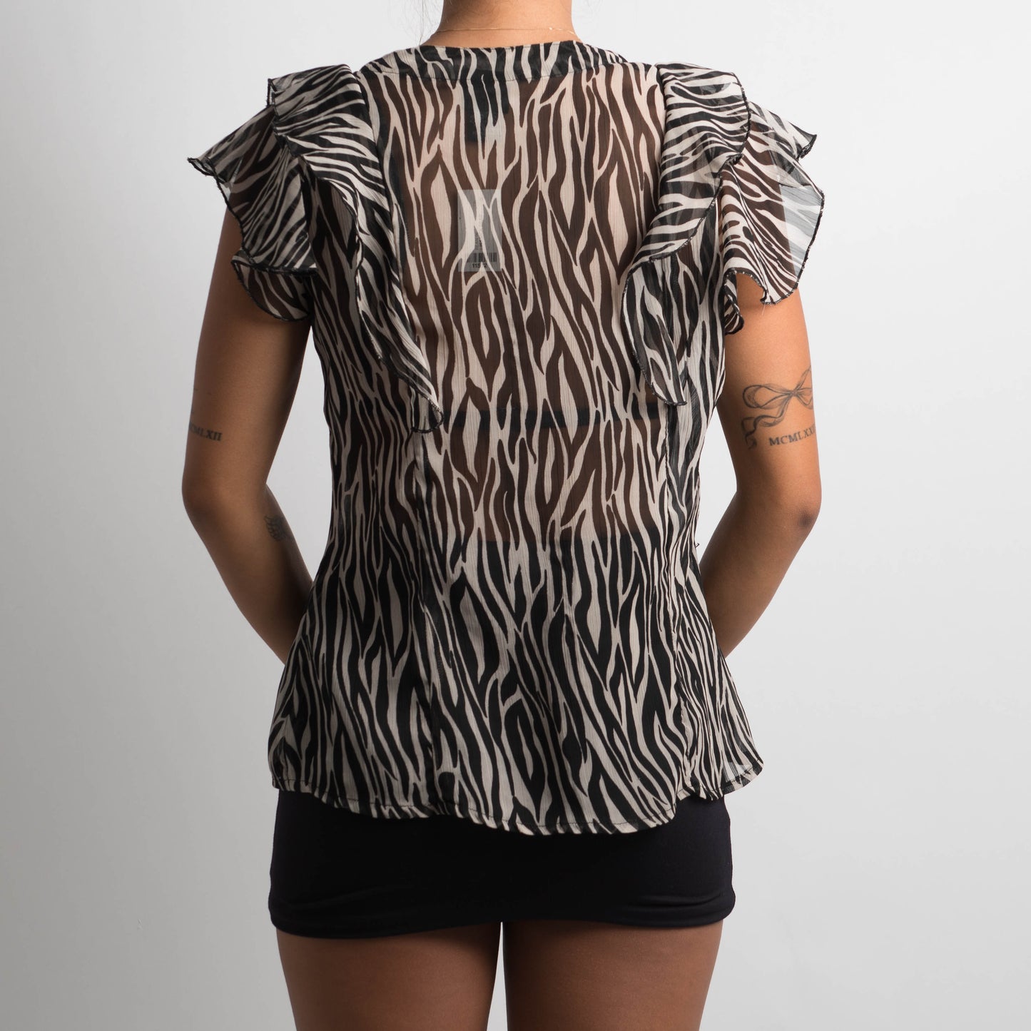 PATTERNED SHORT SLEEVE BLOUSE