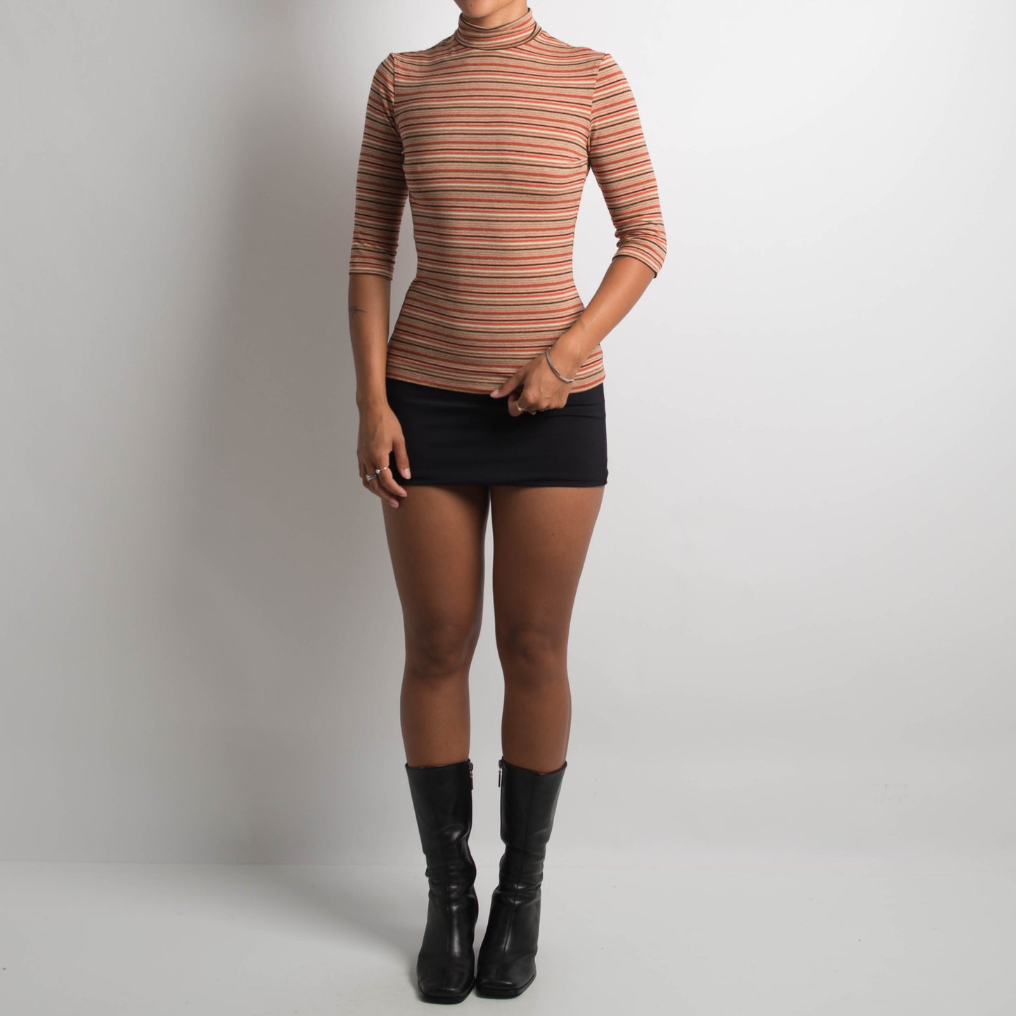 SOFT STRIPED 3/4 SLEEVE TOP