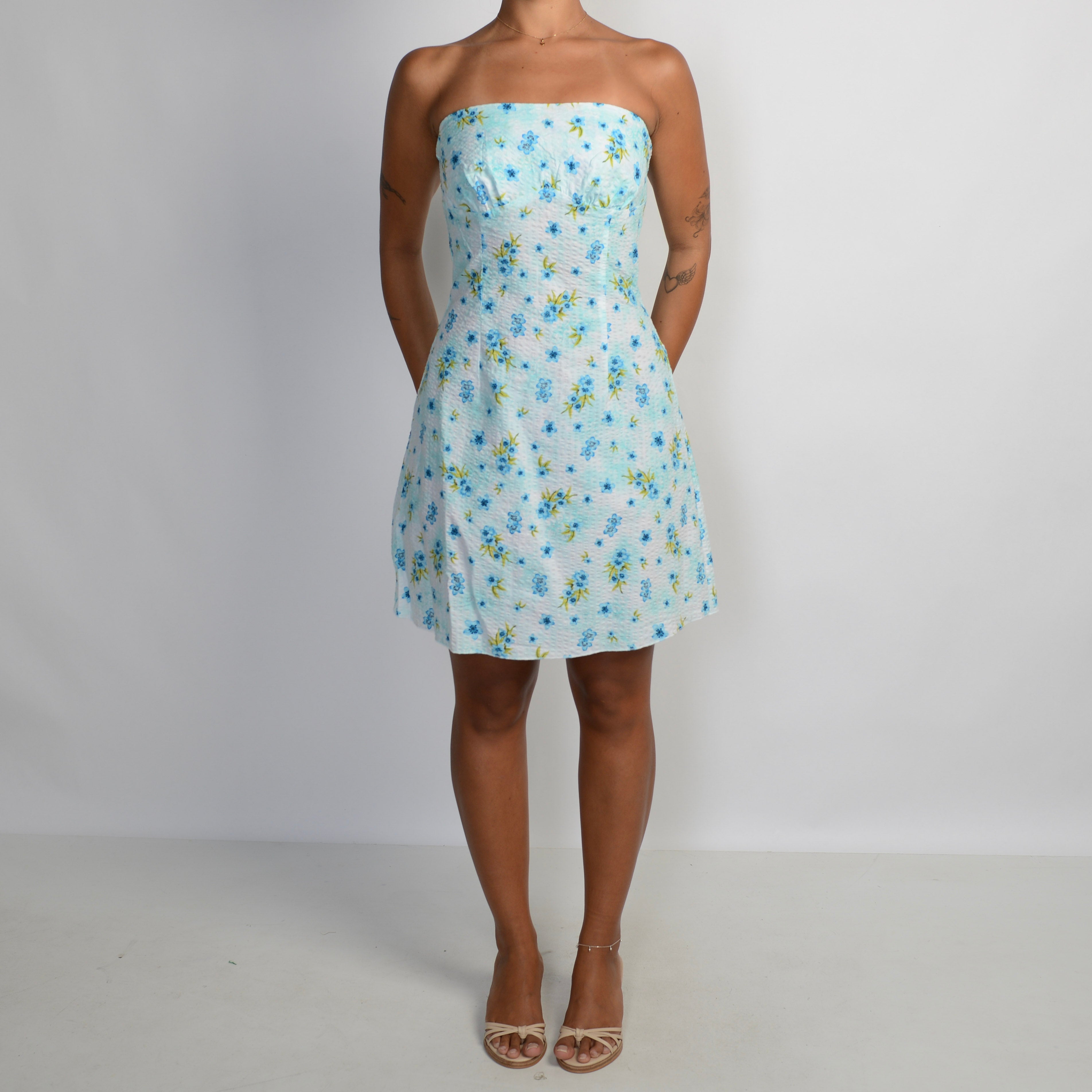 BLUE FLORAL STRAPLESS DRESS