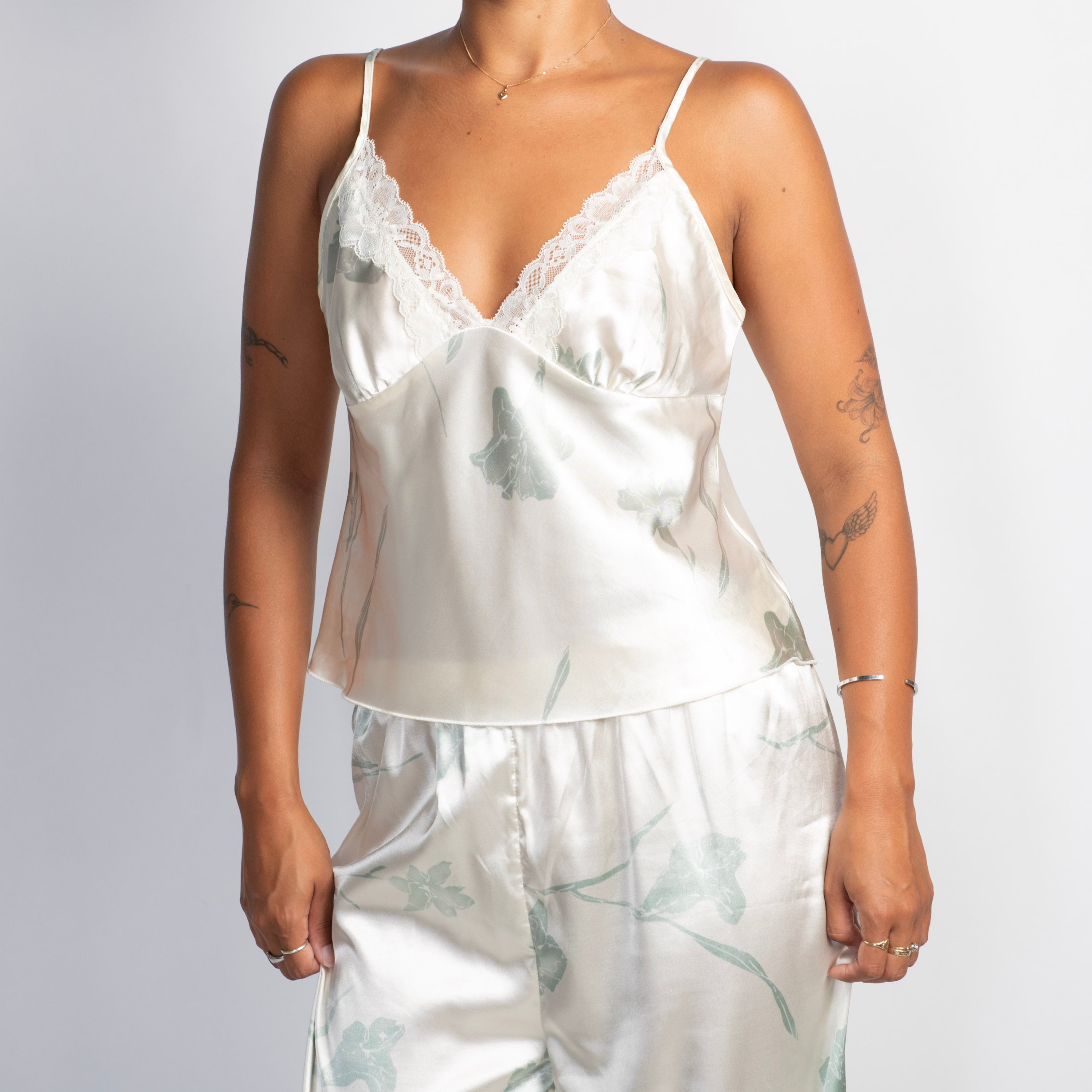 CREAM FLORAL PYJAMA SET