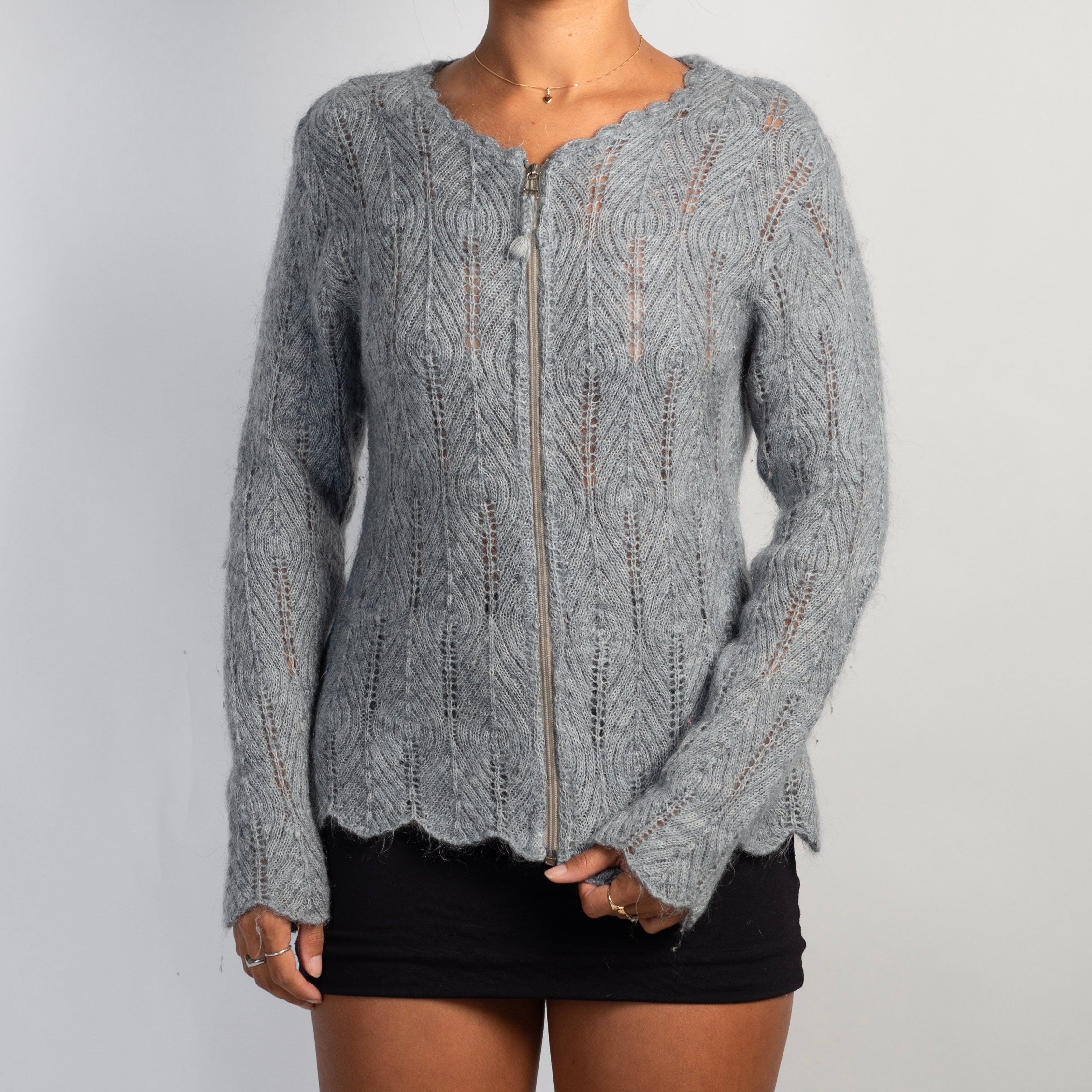 GREY KNIT ZIP CARDIGAN