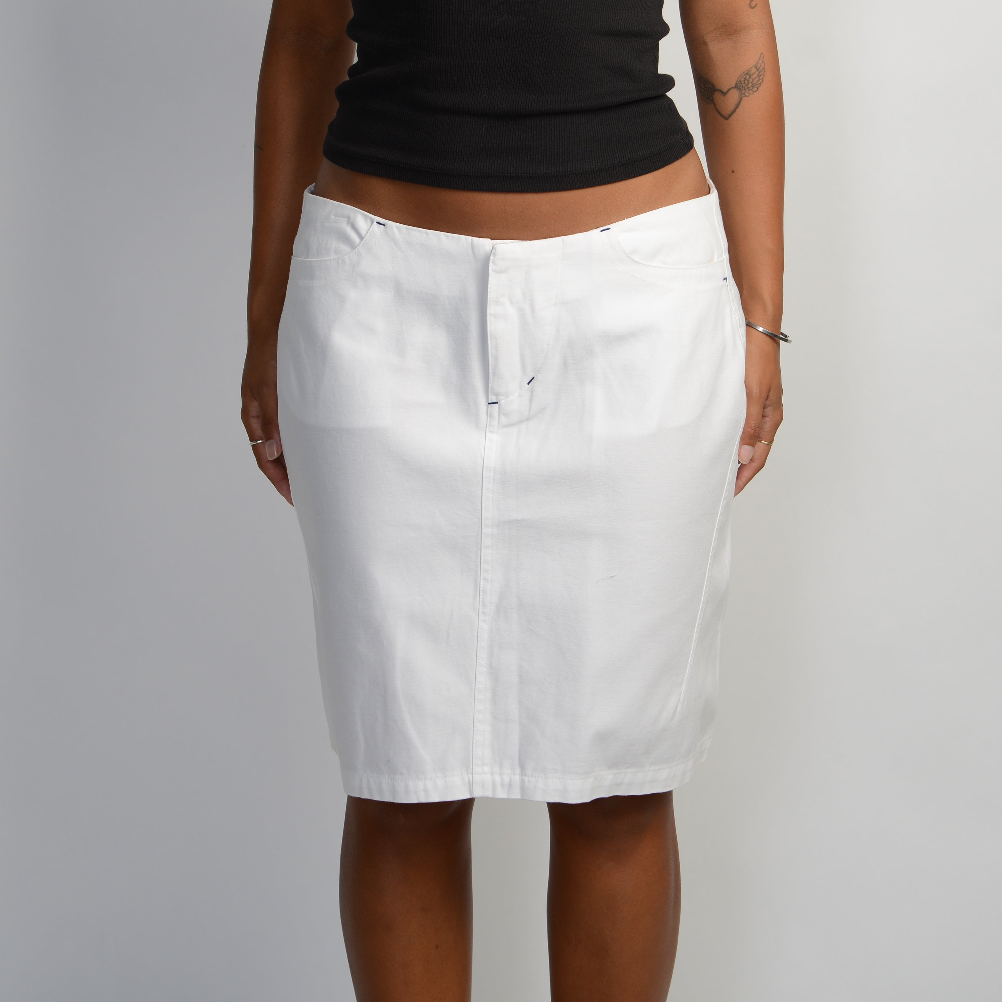 WHITE MIDI SKIRT