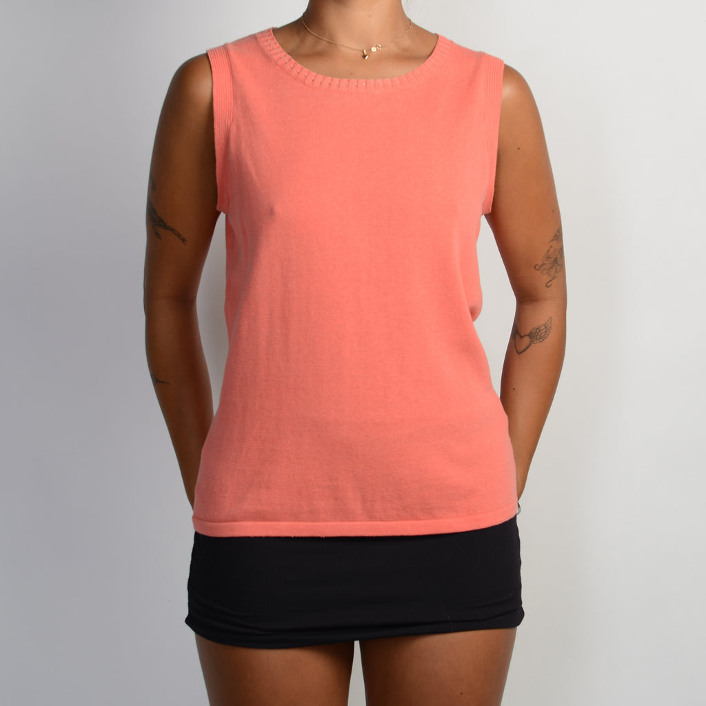 PEACH KNIT SLEEVELESS TOP
