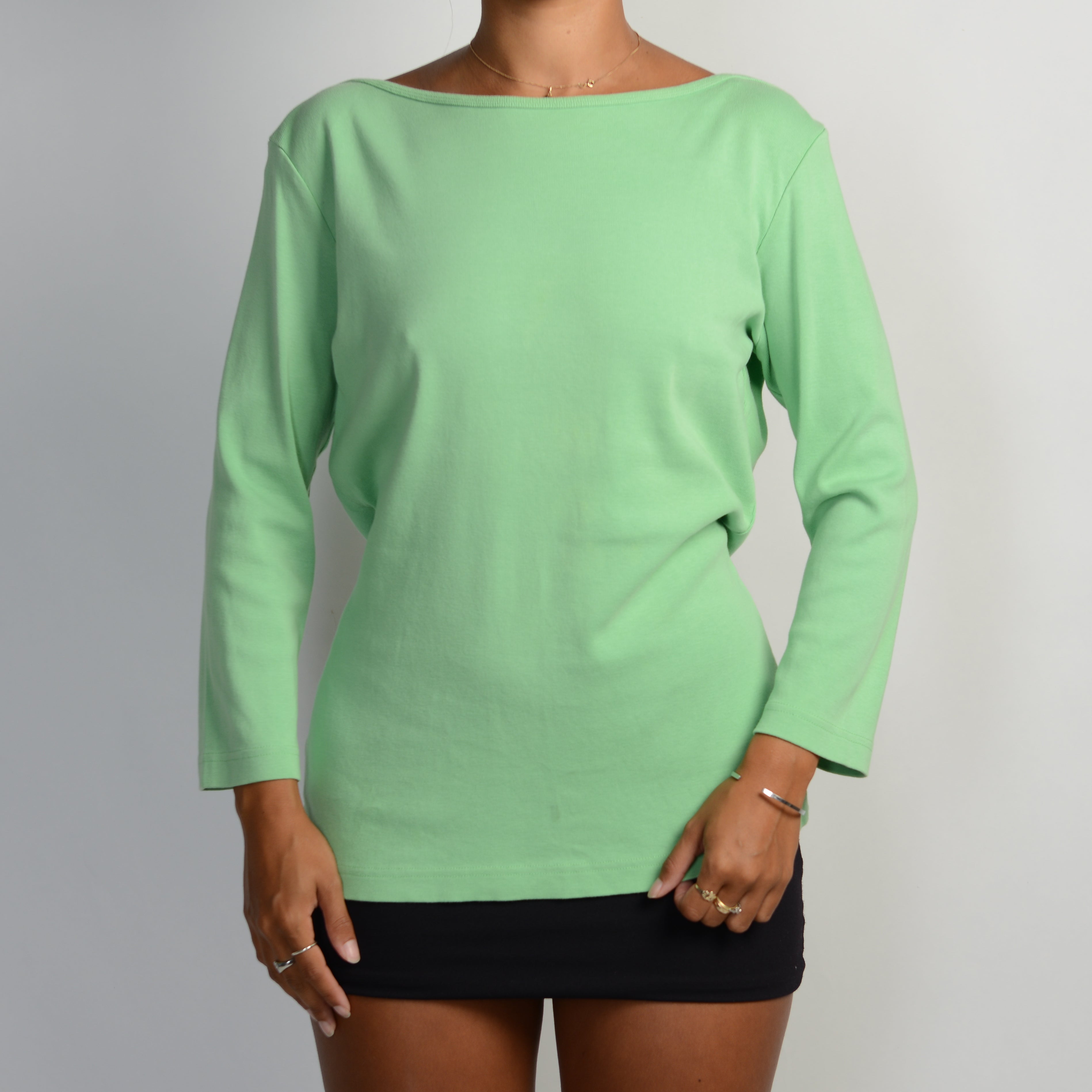 GREEN LONG SLEEVE TOP