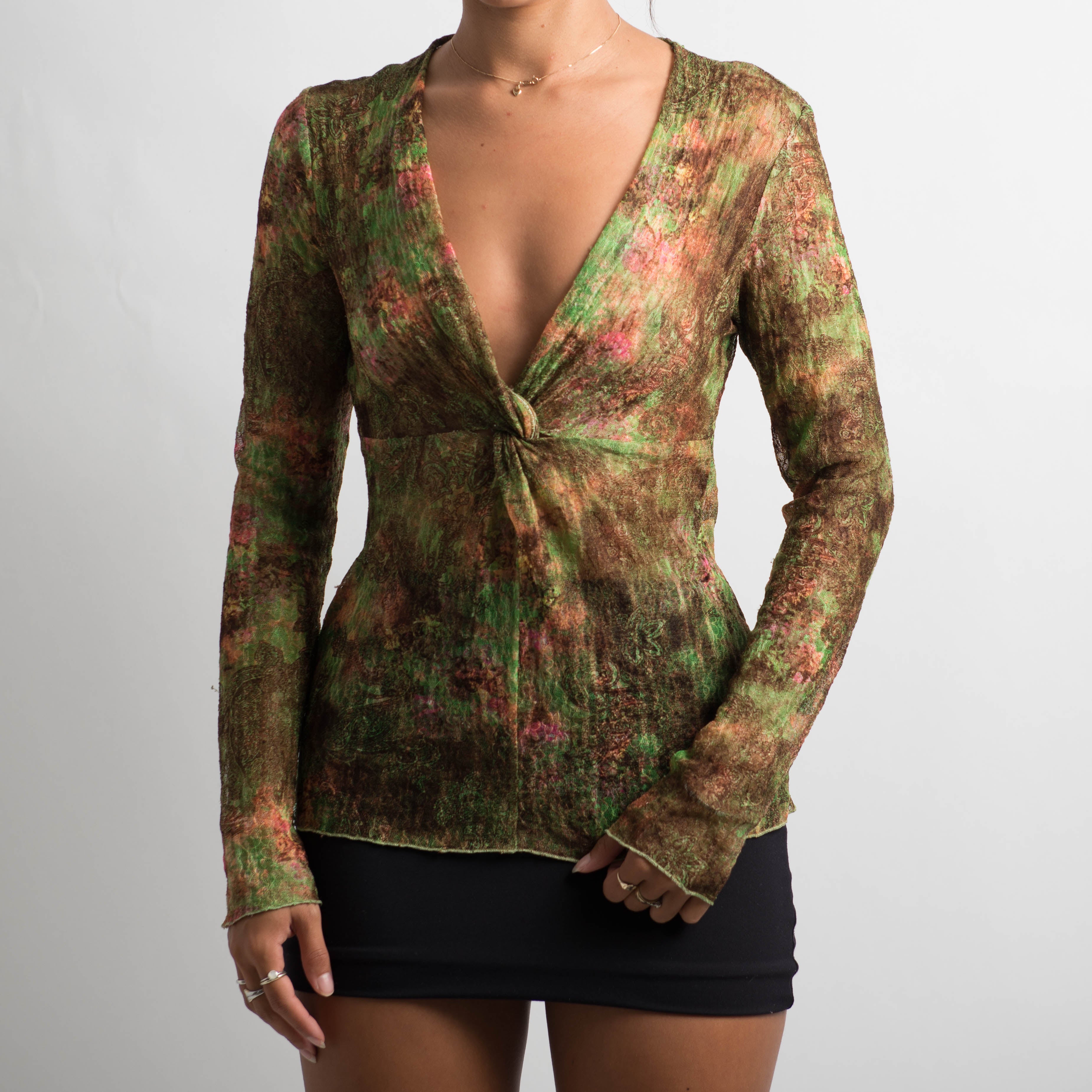 GREEN MESH PATTERNED TOP