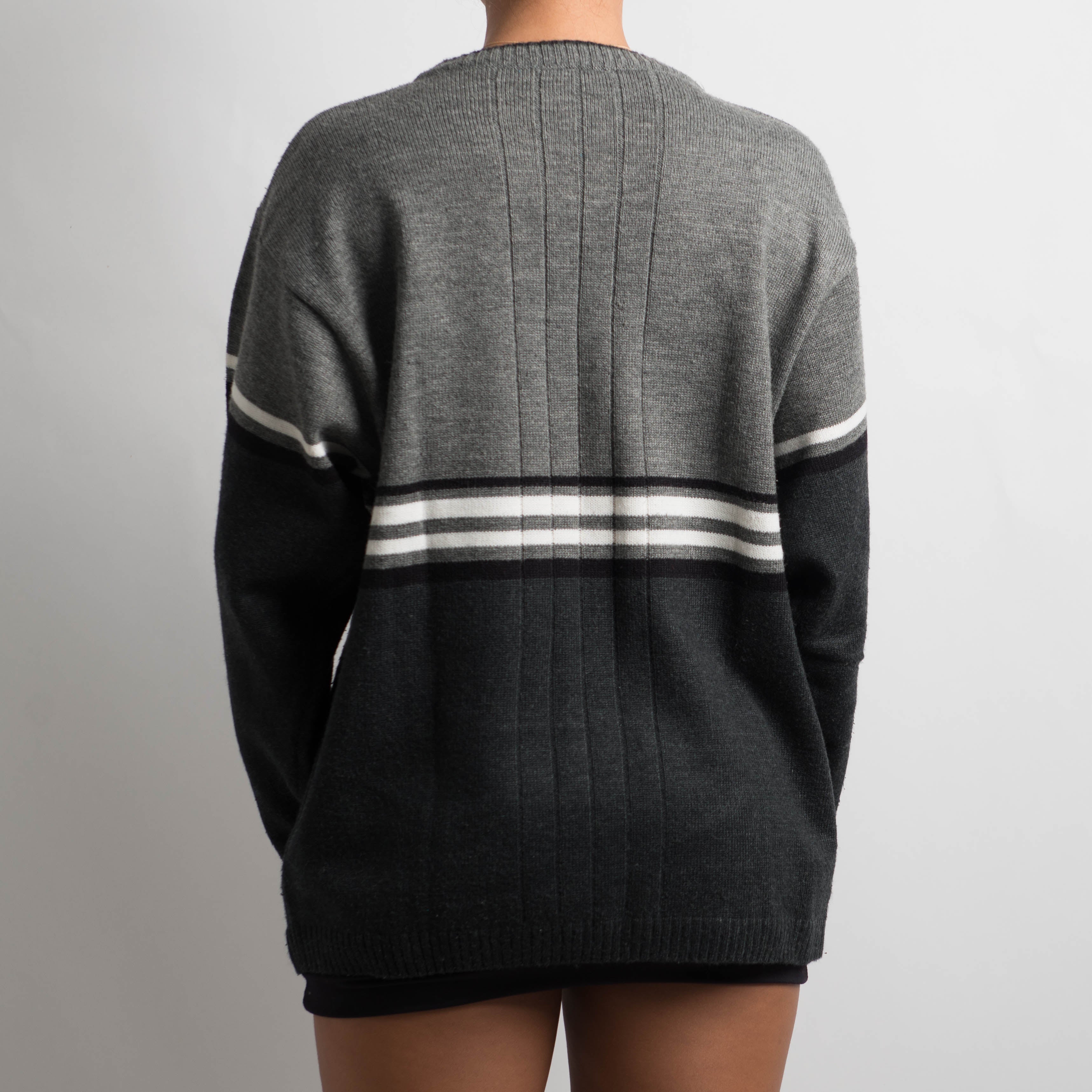 COLOURBLOCK KNIT SWEATER