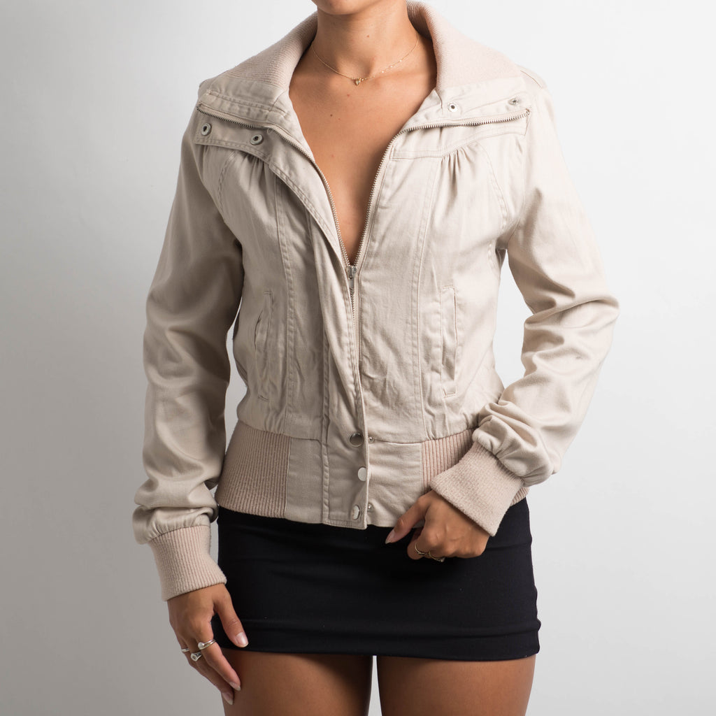 CREAM BOMBER JACKET