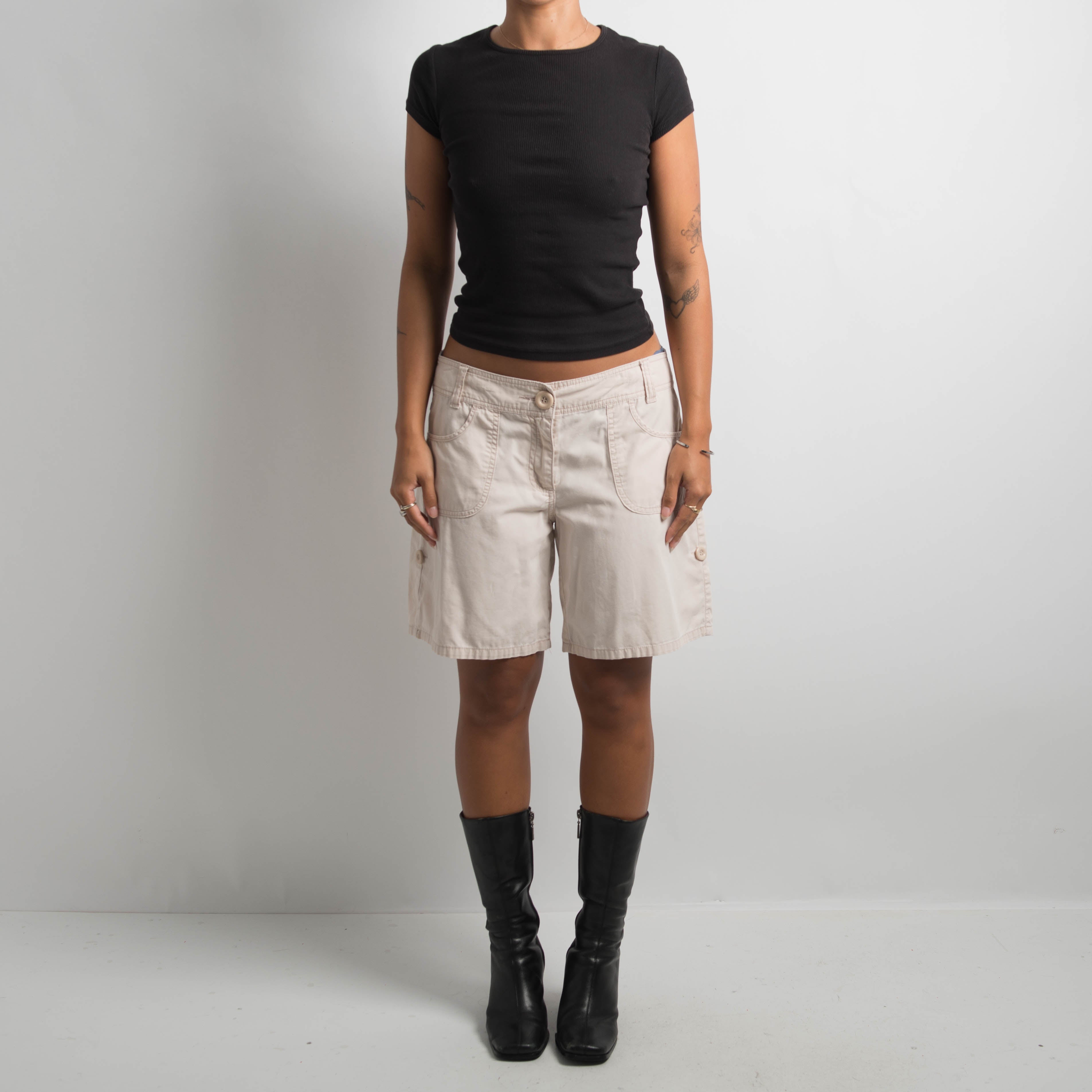 BEIGE LONGLINE SHORTS