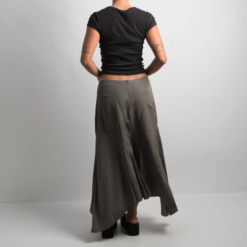 ASYMMETRIC LONGLINE SKIRT