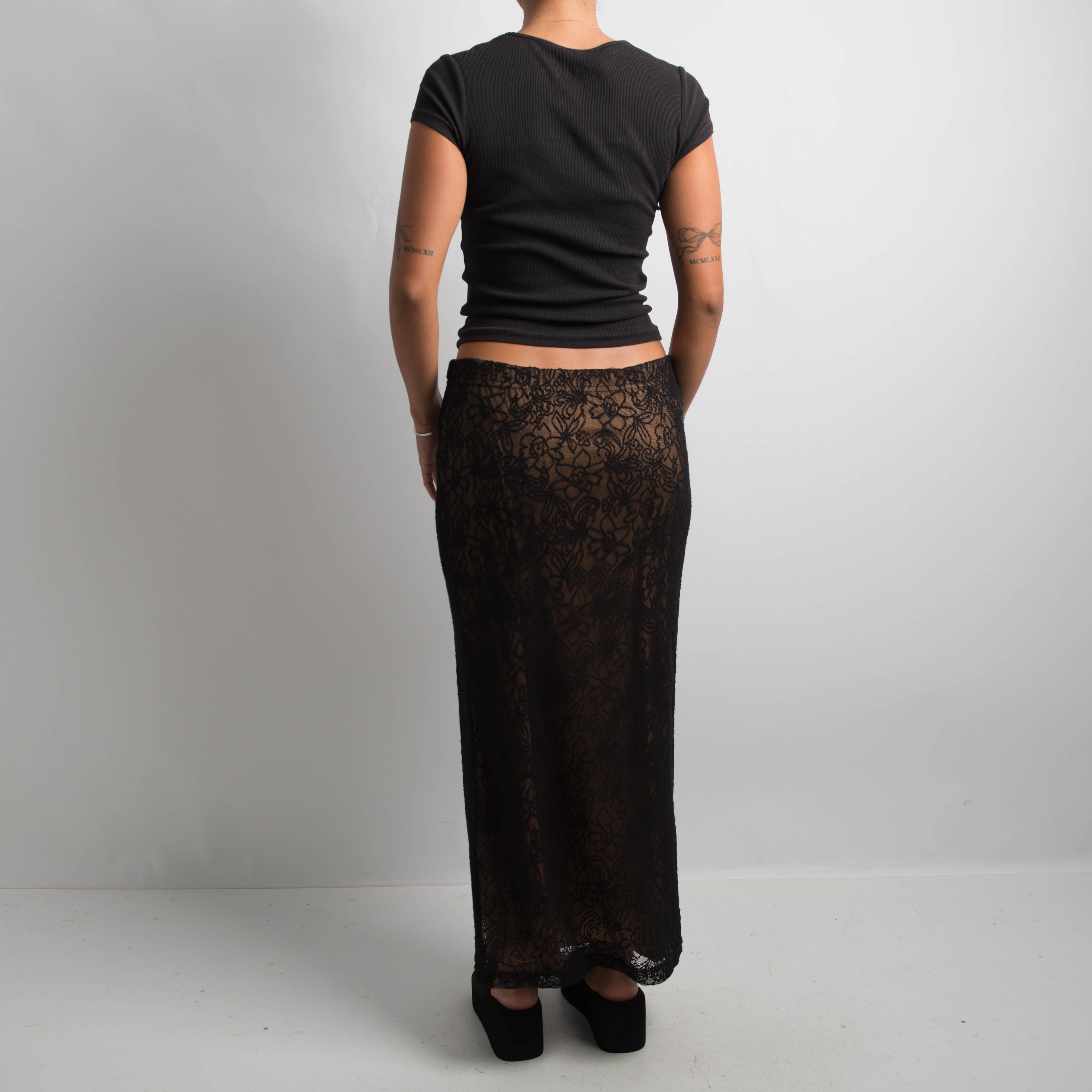BLACK LACE MAXI SKIRT