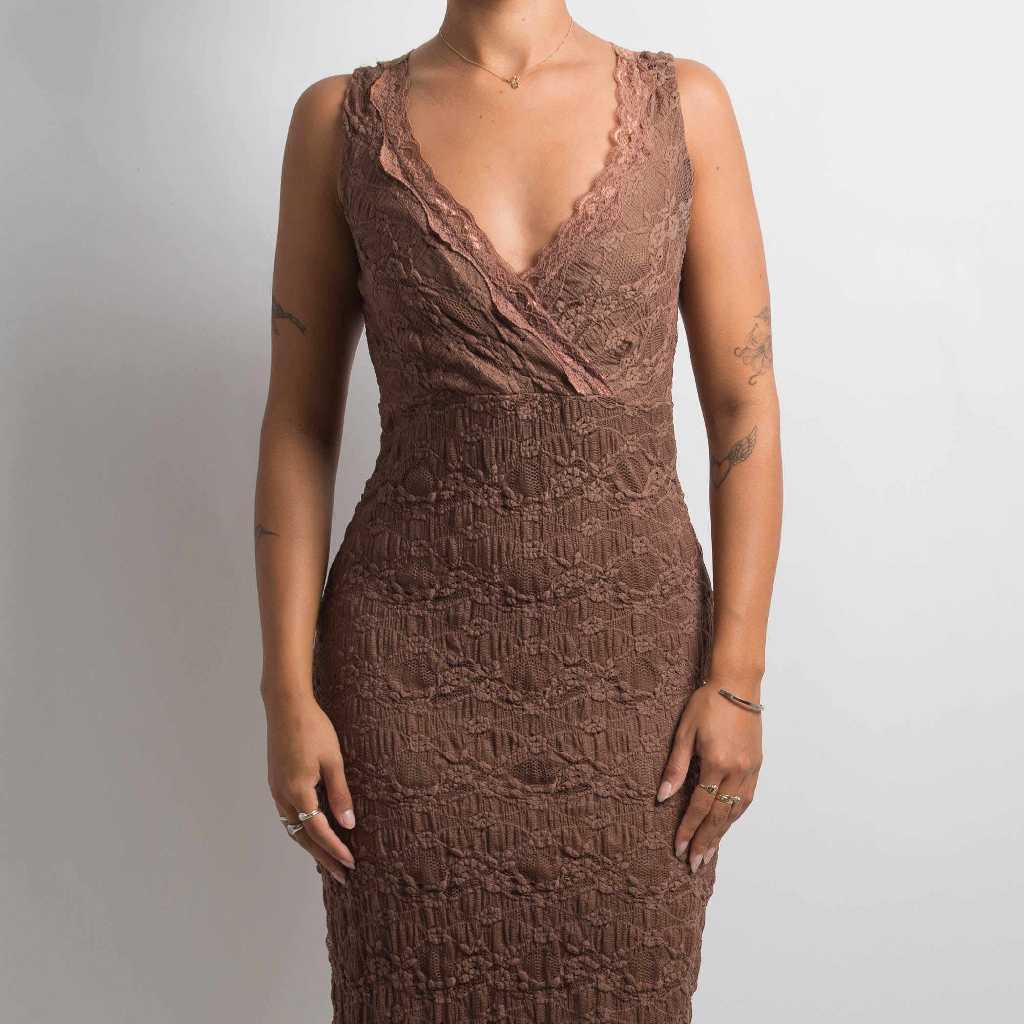 BROWN LACE MIDI DRESS