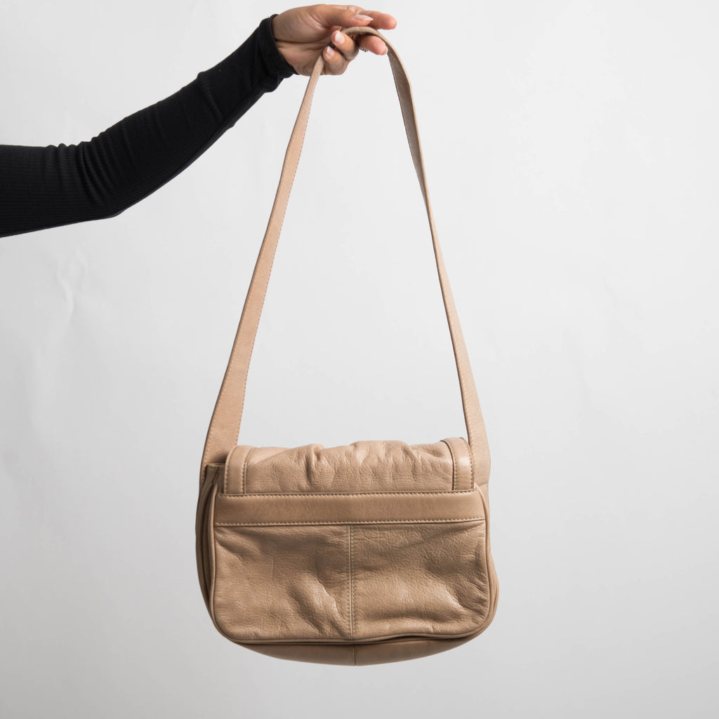 BEIGE LEATHER BAG