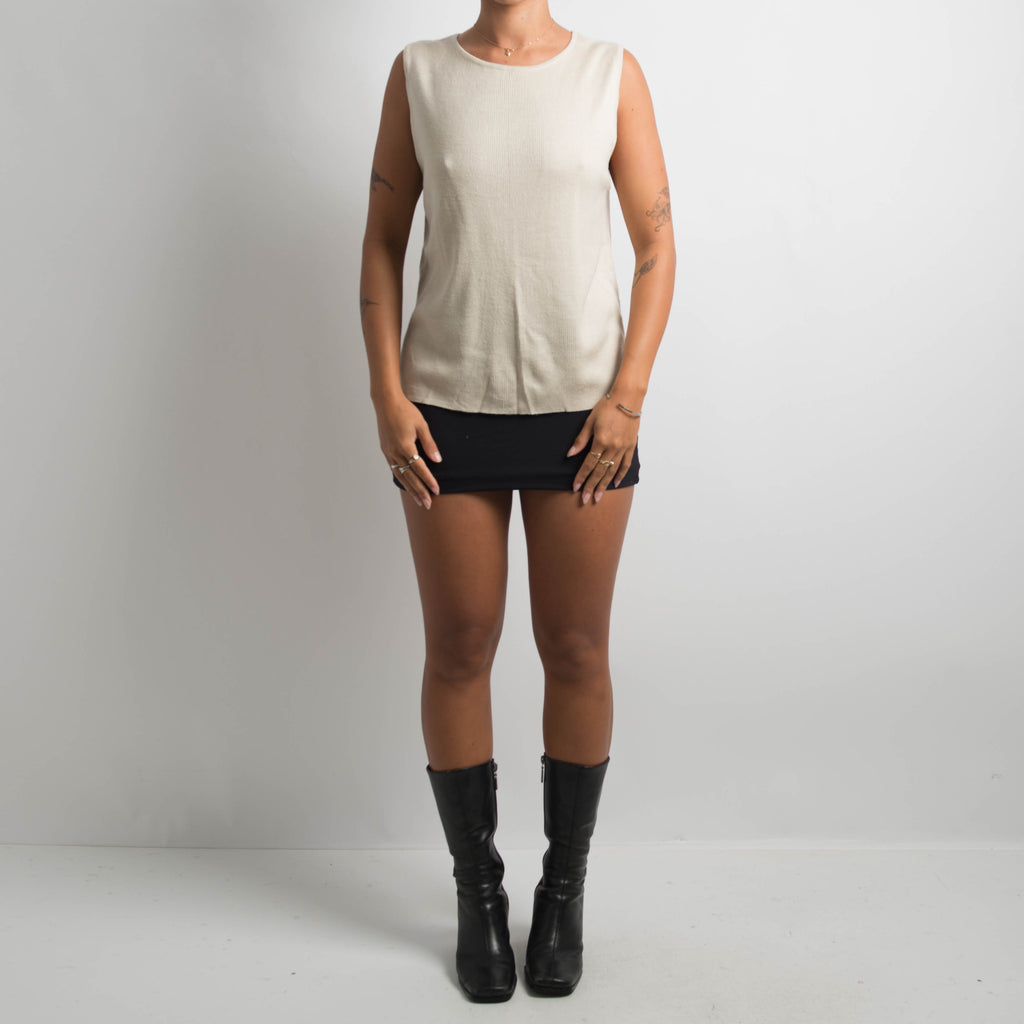 BEIGE REVERSIBLE KNIT TOP