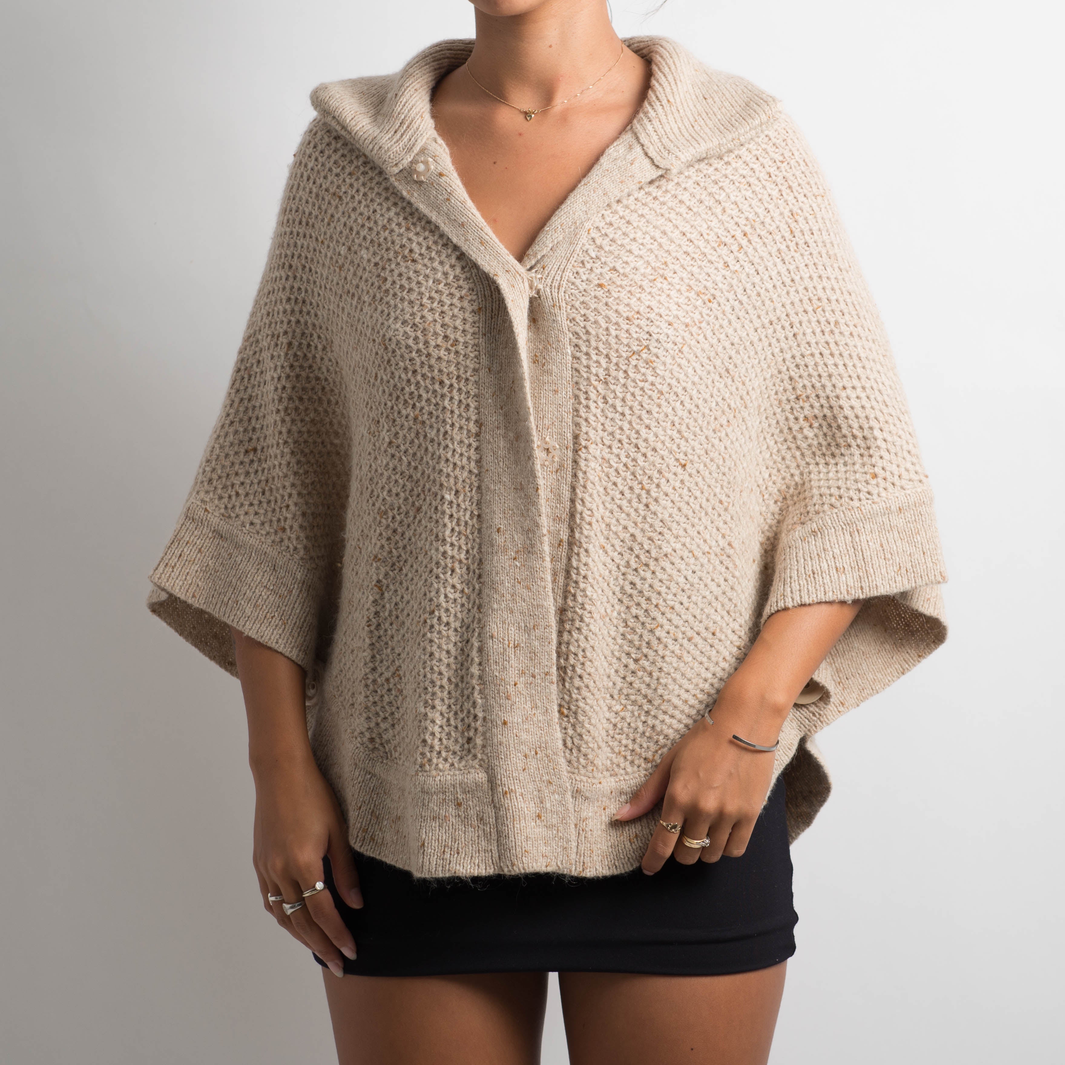 CREAM WOOL KNIT PONCHO