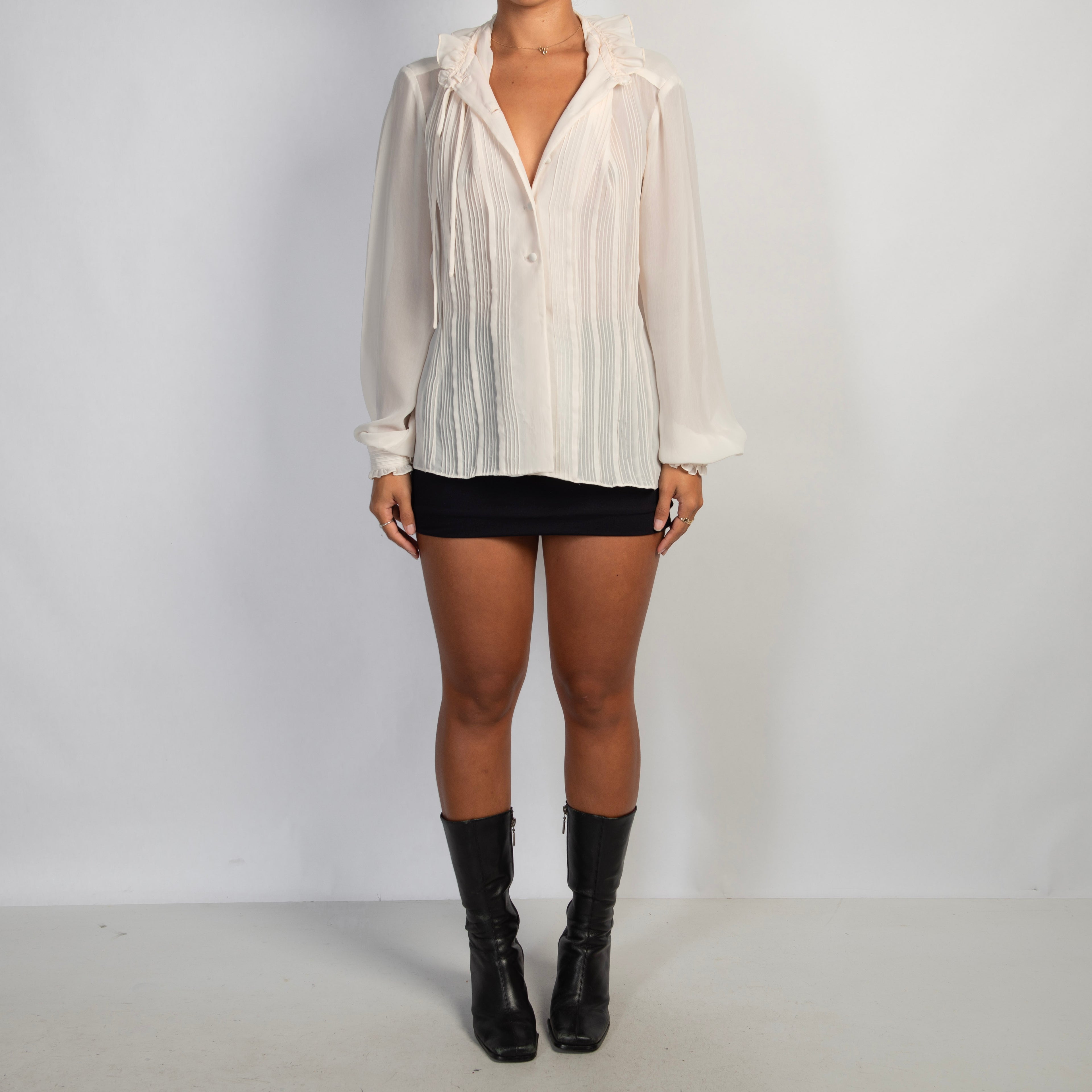 CREAM PINTUCK BLOUSE