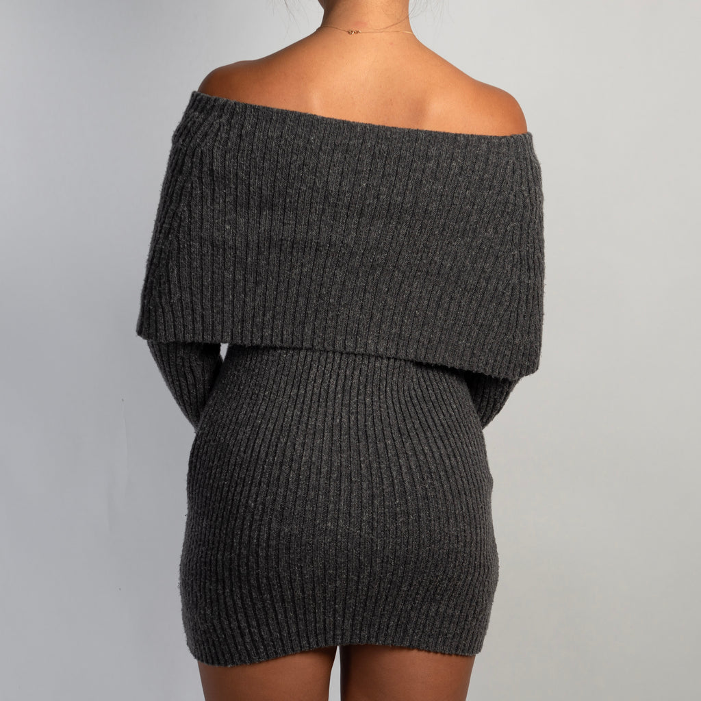 GREY RIB KNIT LONGLINE TOP