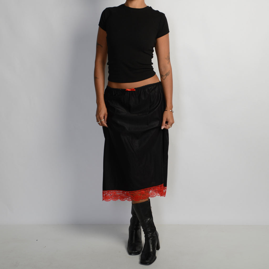 RED LACE TRIM SKIRT