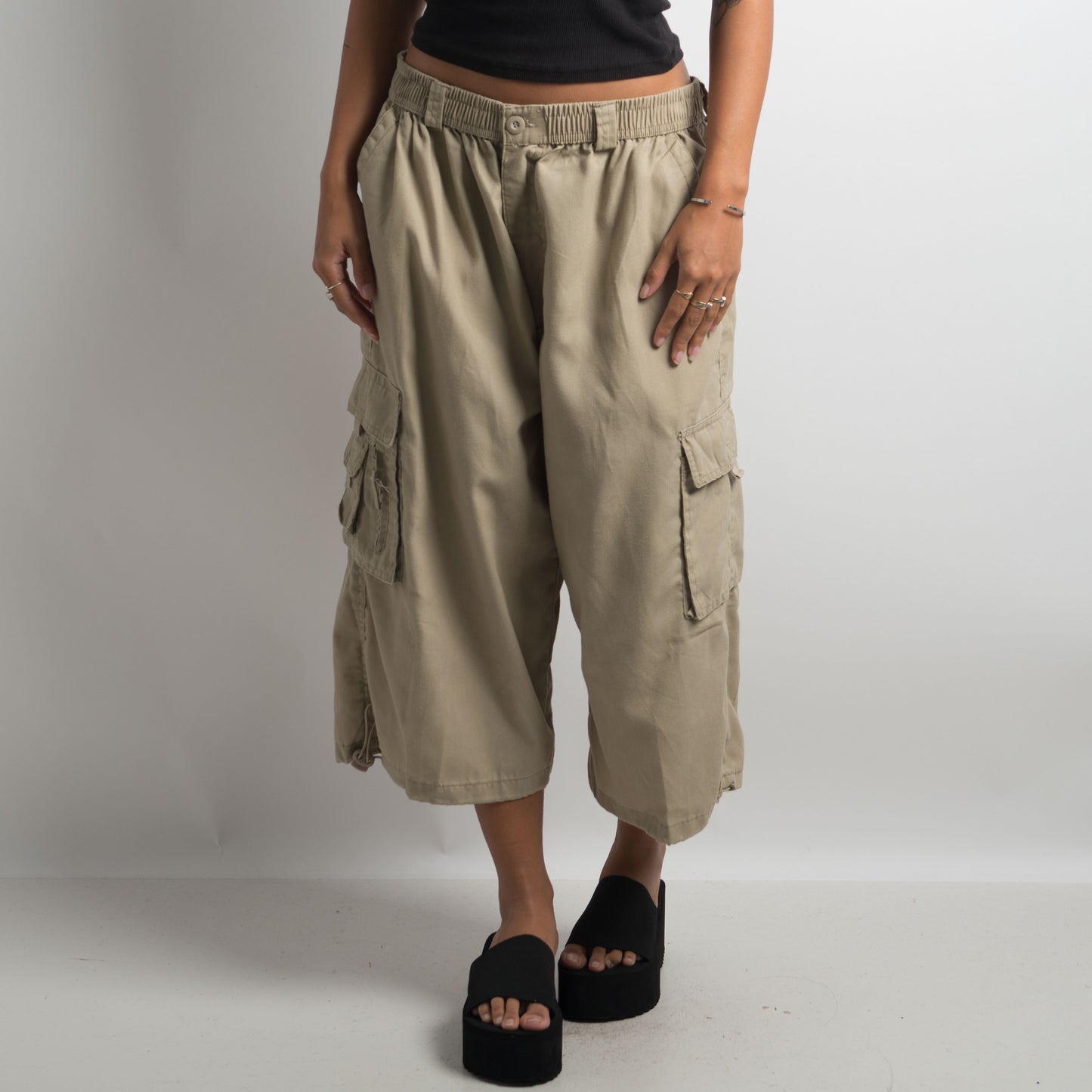 OVERSIZED UTILITY PANTS