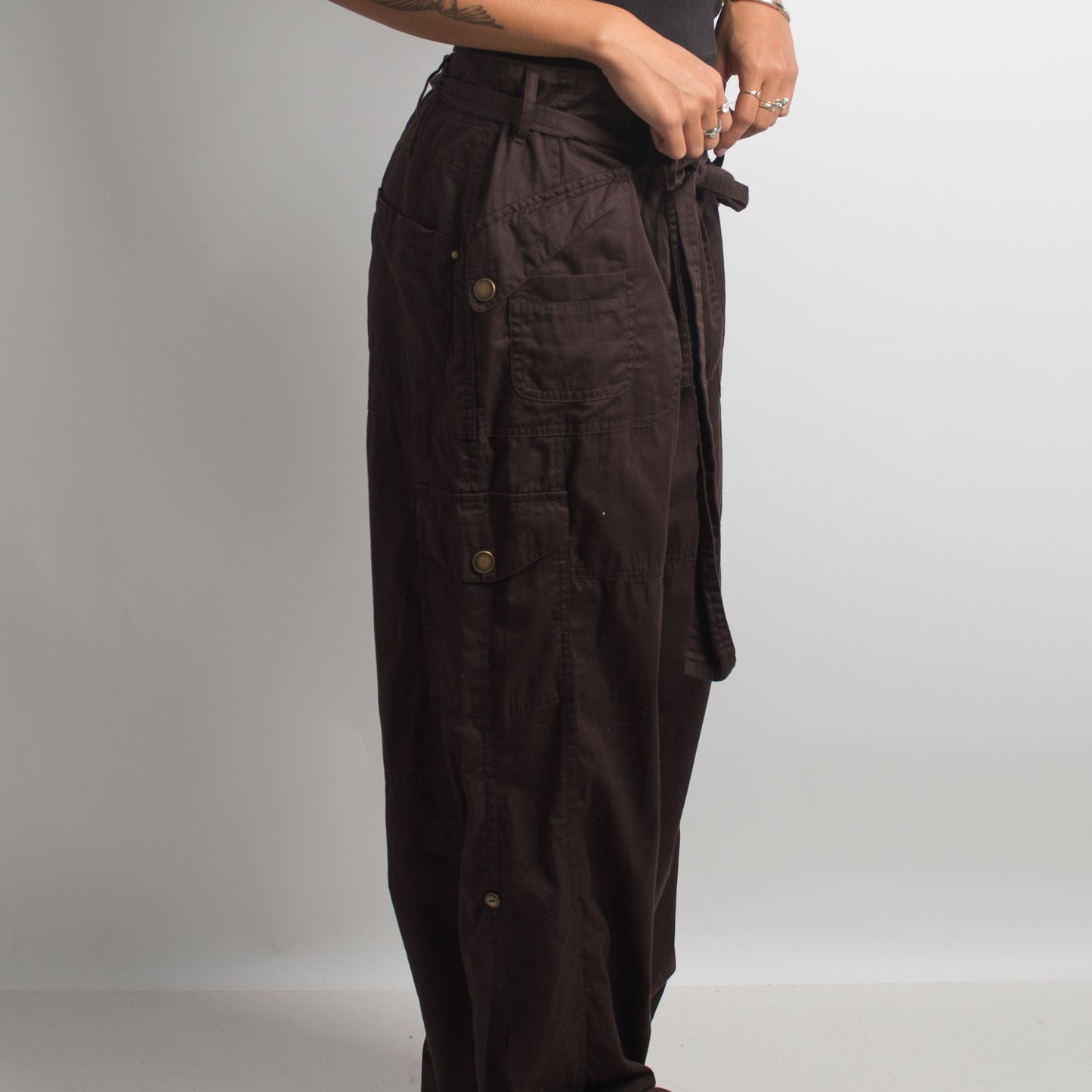 BROWN CARGO PANTS