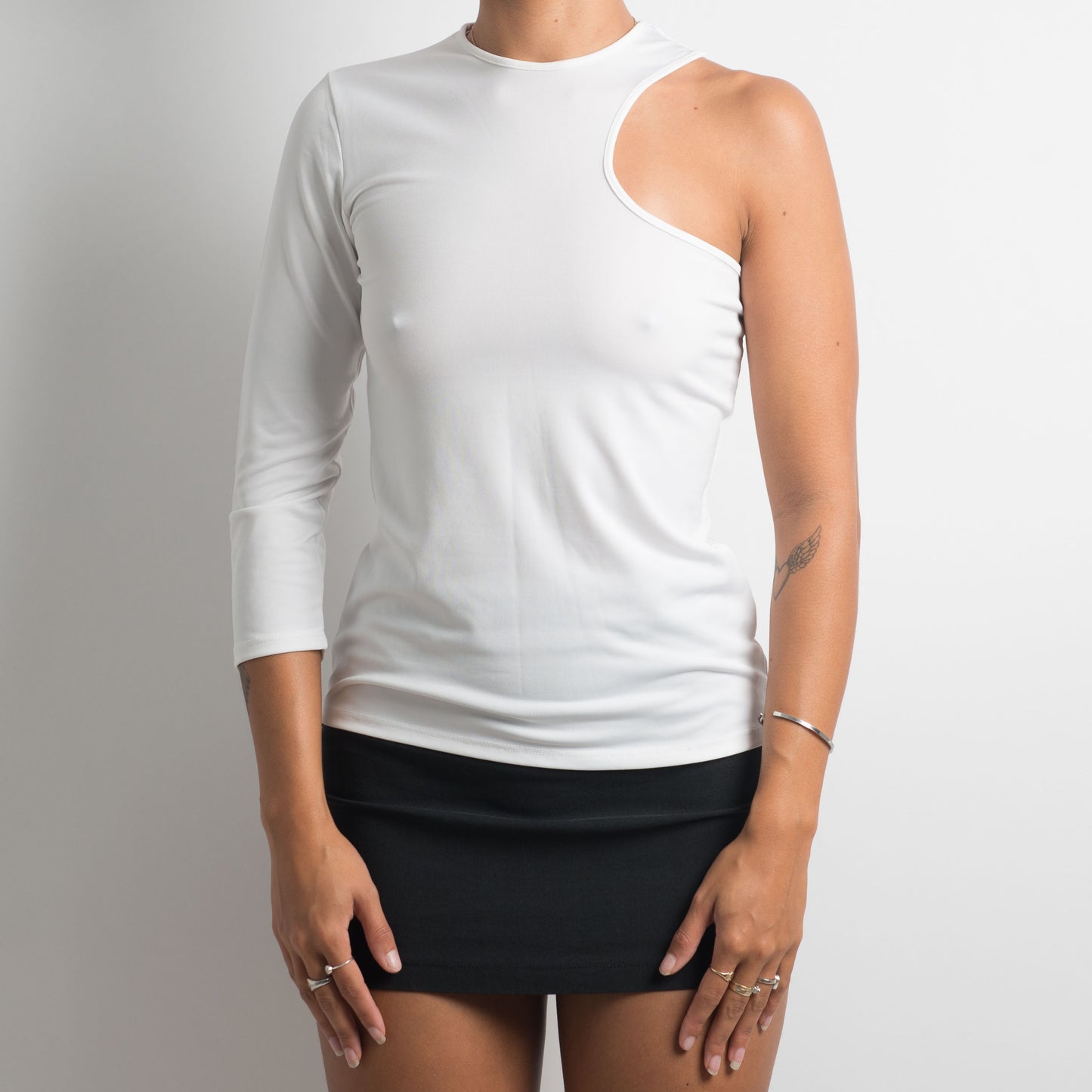 WHITE CUT OUT ONE SLEEVE TOP