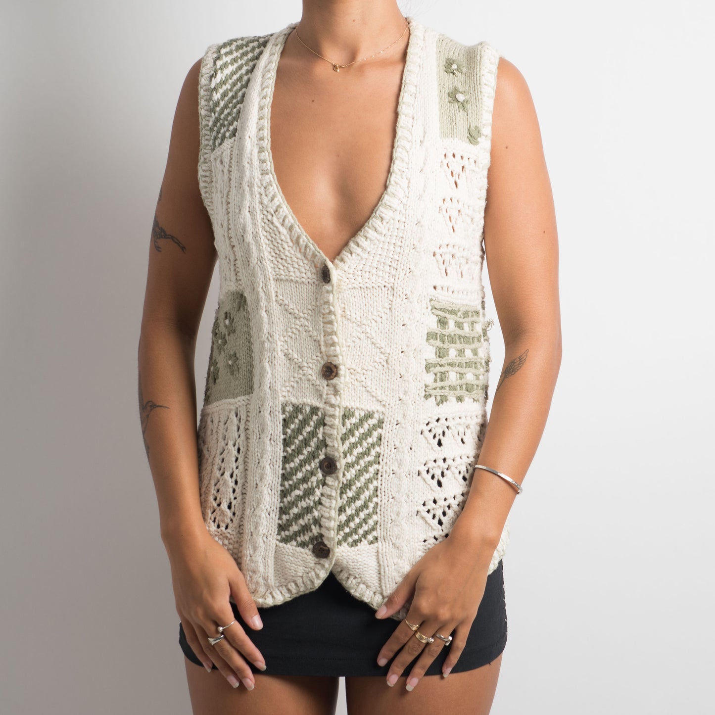 GILET EN TRICOT PATCHWORK