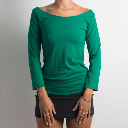 GREEN LONG SLEEVE