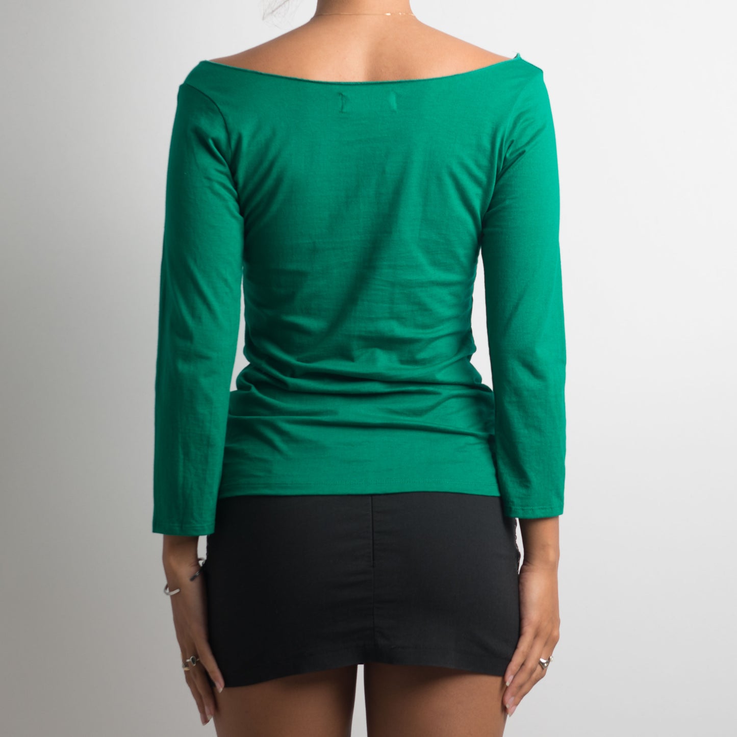 GREEN LONG SLEEVE