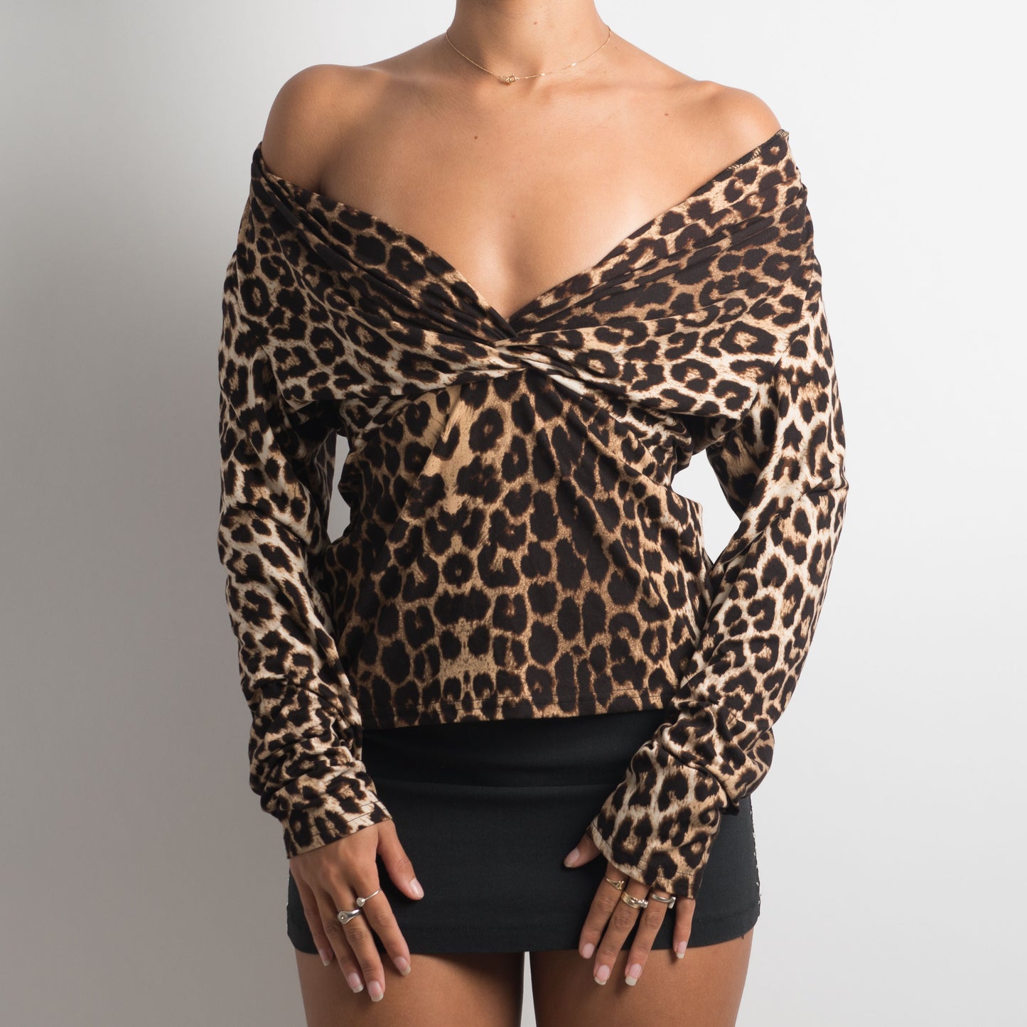 ANIMAL PRINT LONG SLEEVE