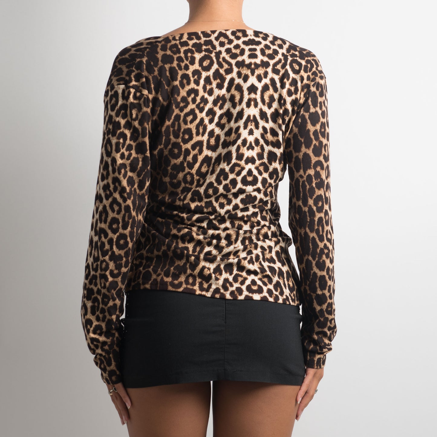 ANIMAL PRINT LONG SLEEVE