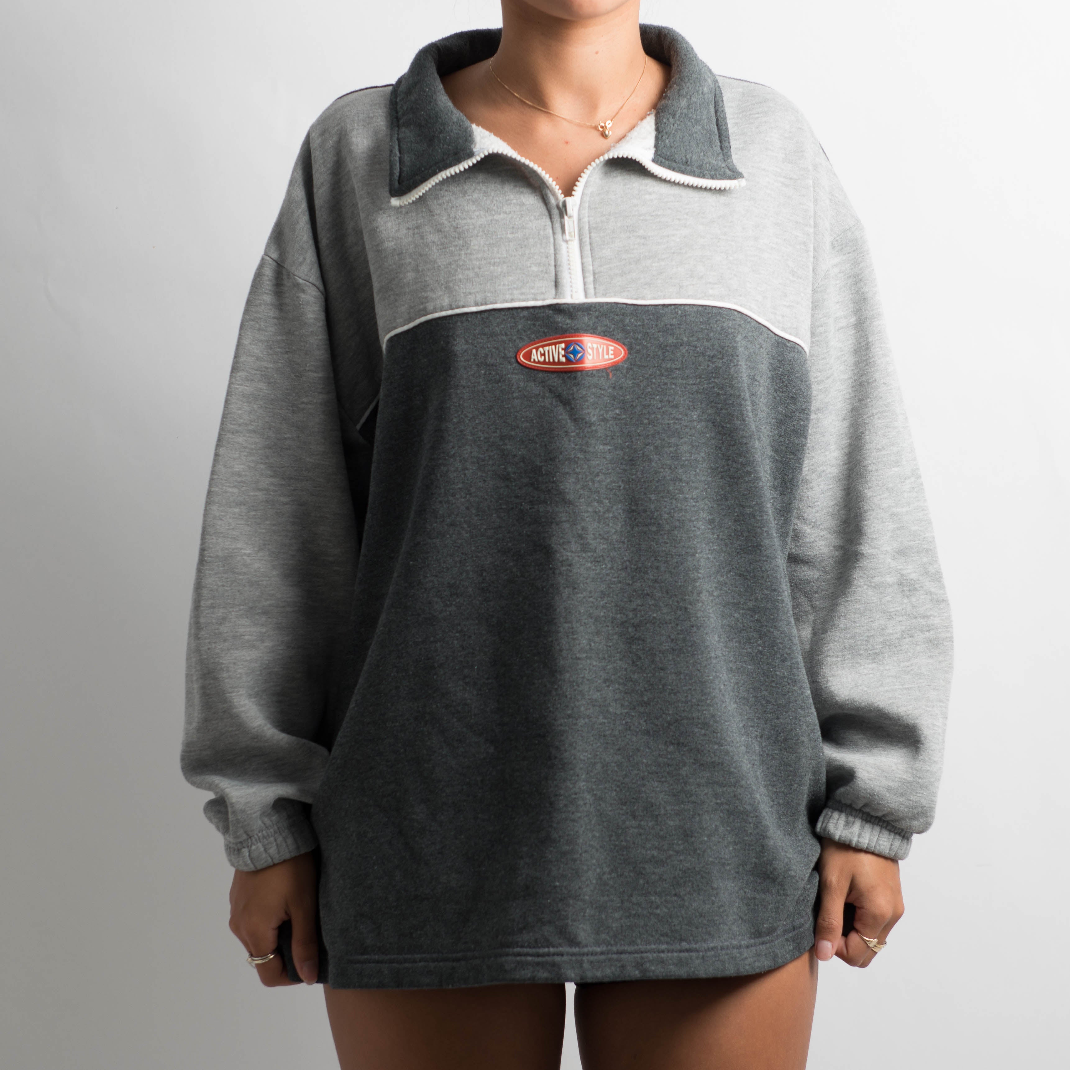 GREY QUARTER ZIP SWEATER