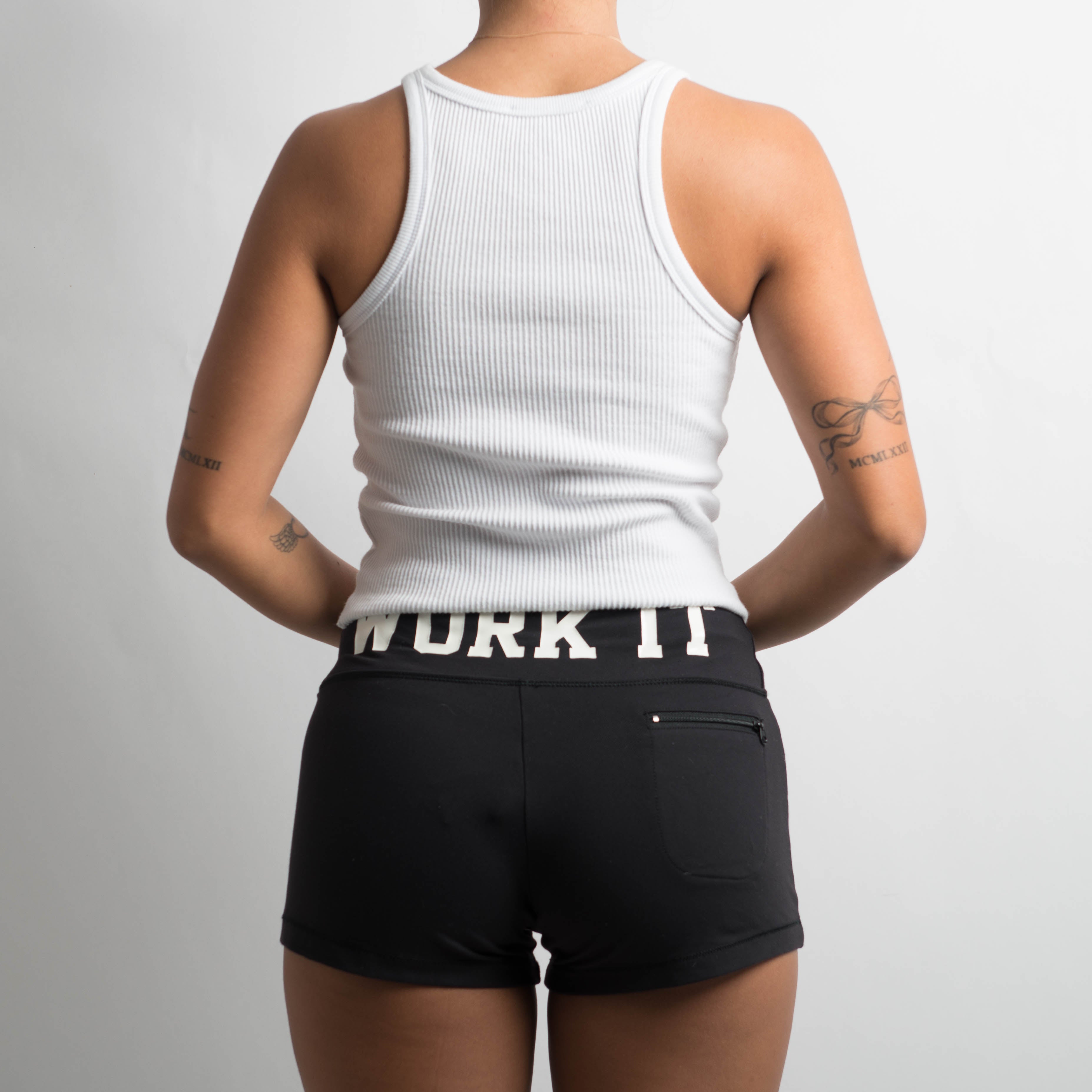 DRAWSTRING KICK SHORTS