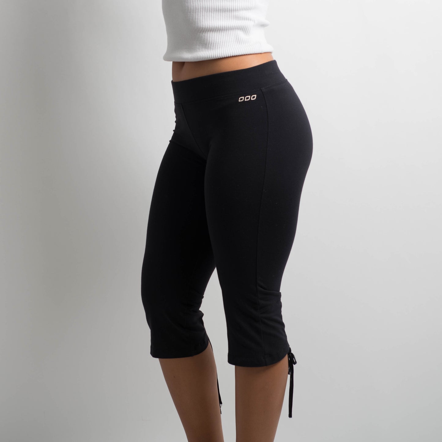 BLACK CROP TIGHTS
