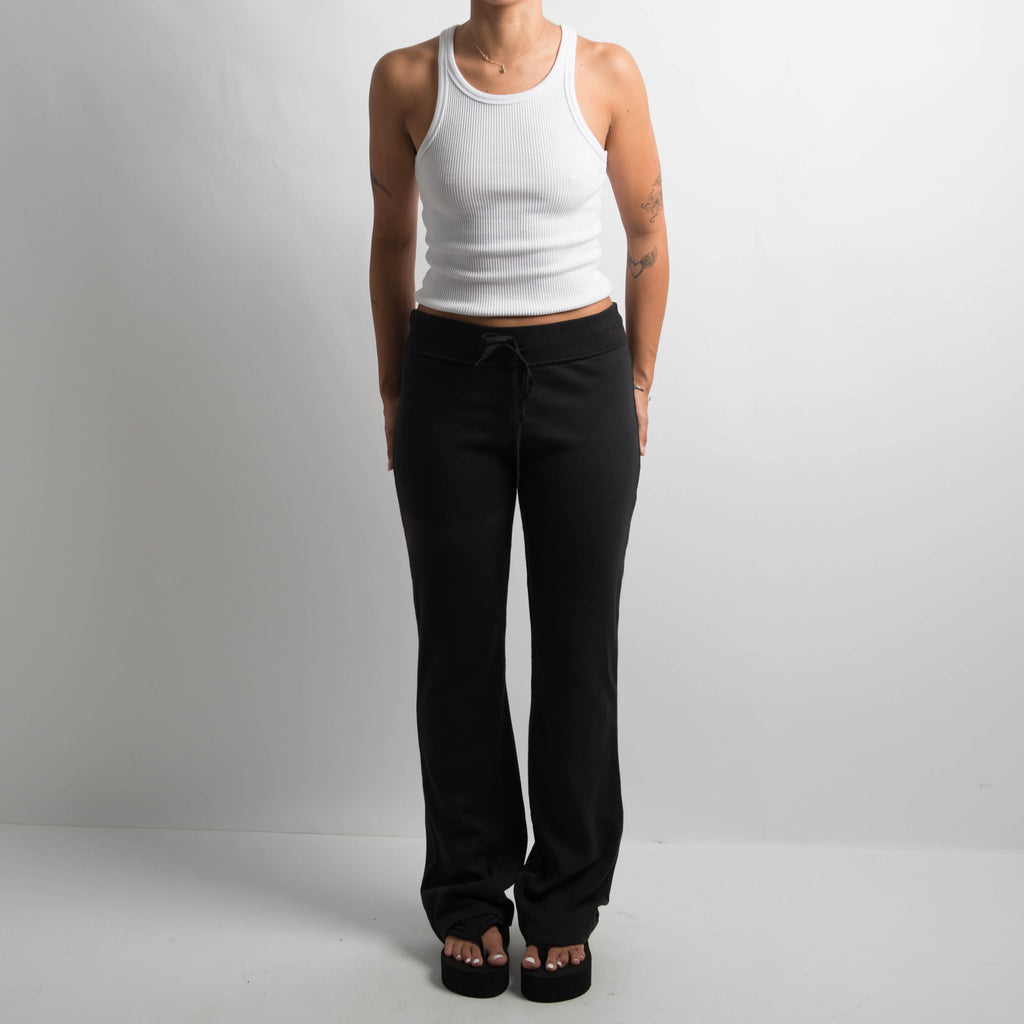 BLACK LOUNGE PANTS
