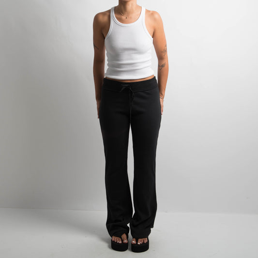 BLACK LOUNGE PANTS