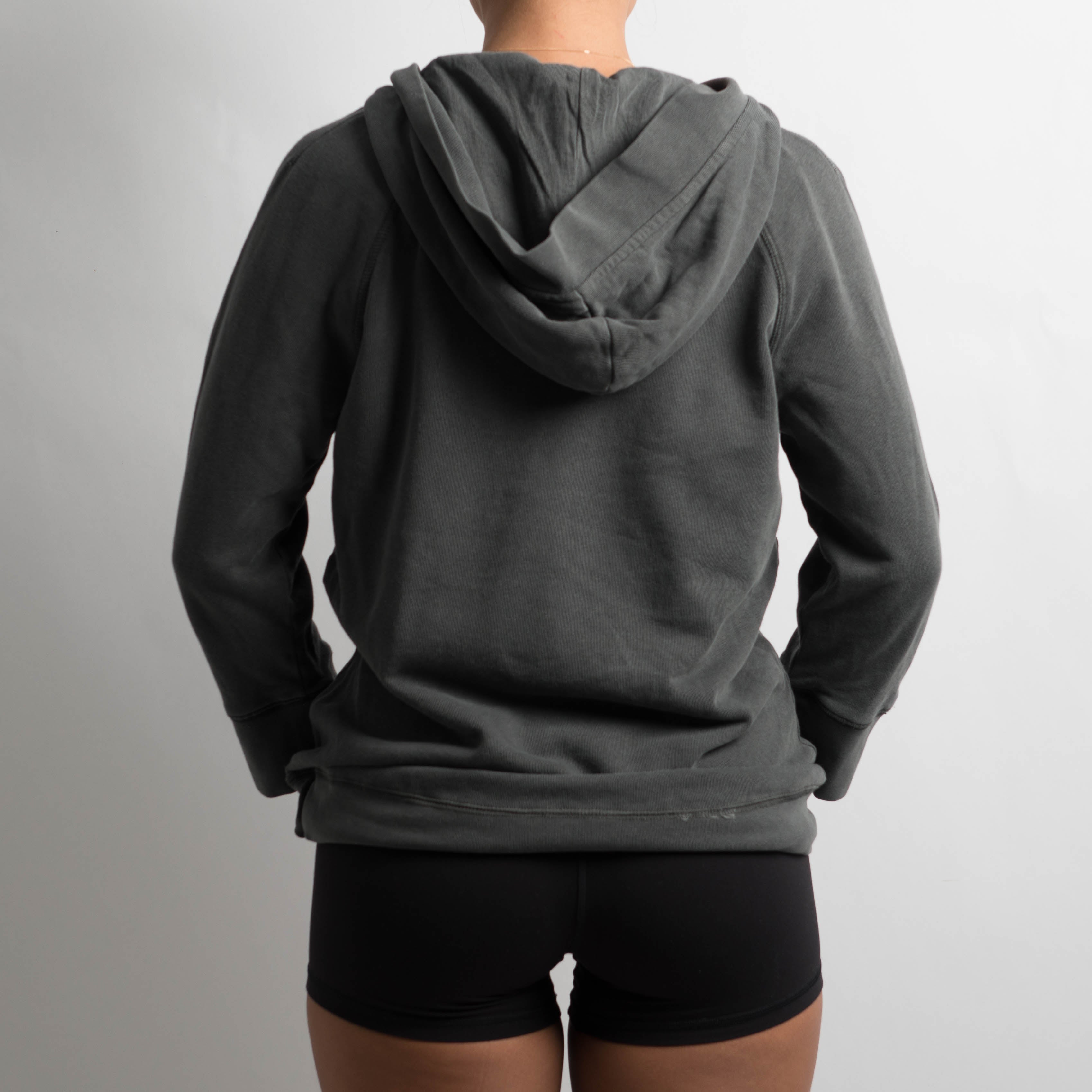 CHARCOAL DEEP V SWEATER