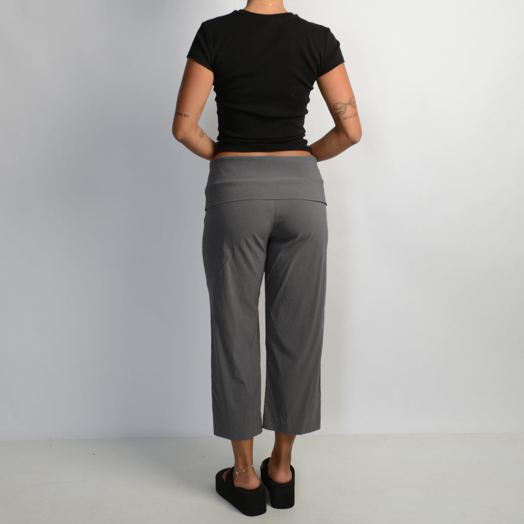 GREY FOLD OVER CAPRI PANTS
