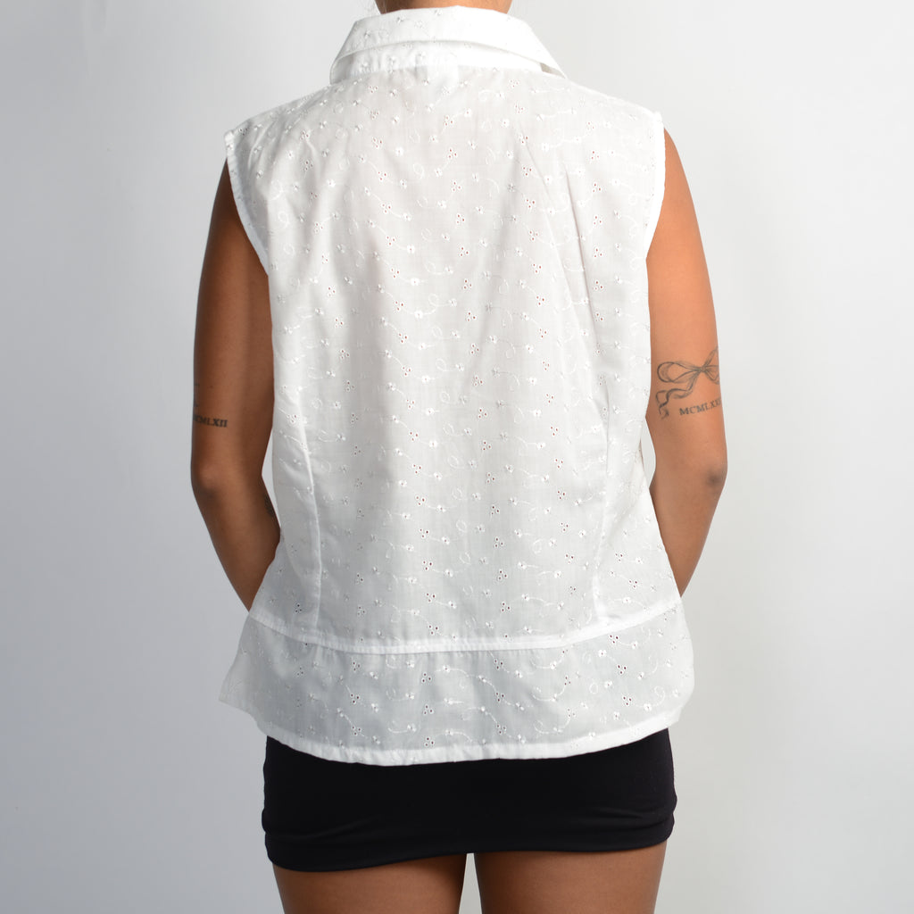 WHITE BRODERIE BLOUSE