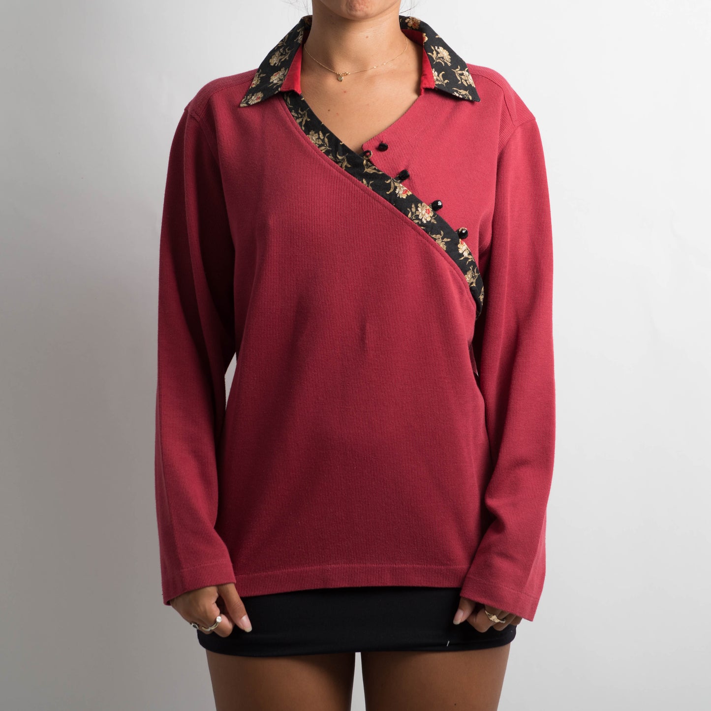 PATTERN TRIM LONG SLEEVE TOP