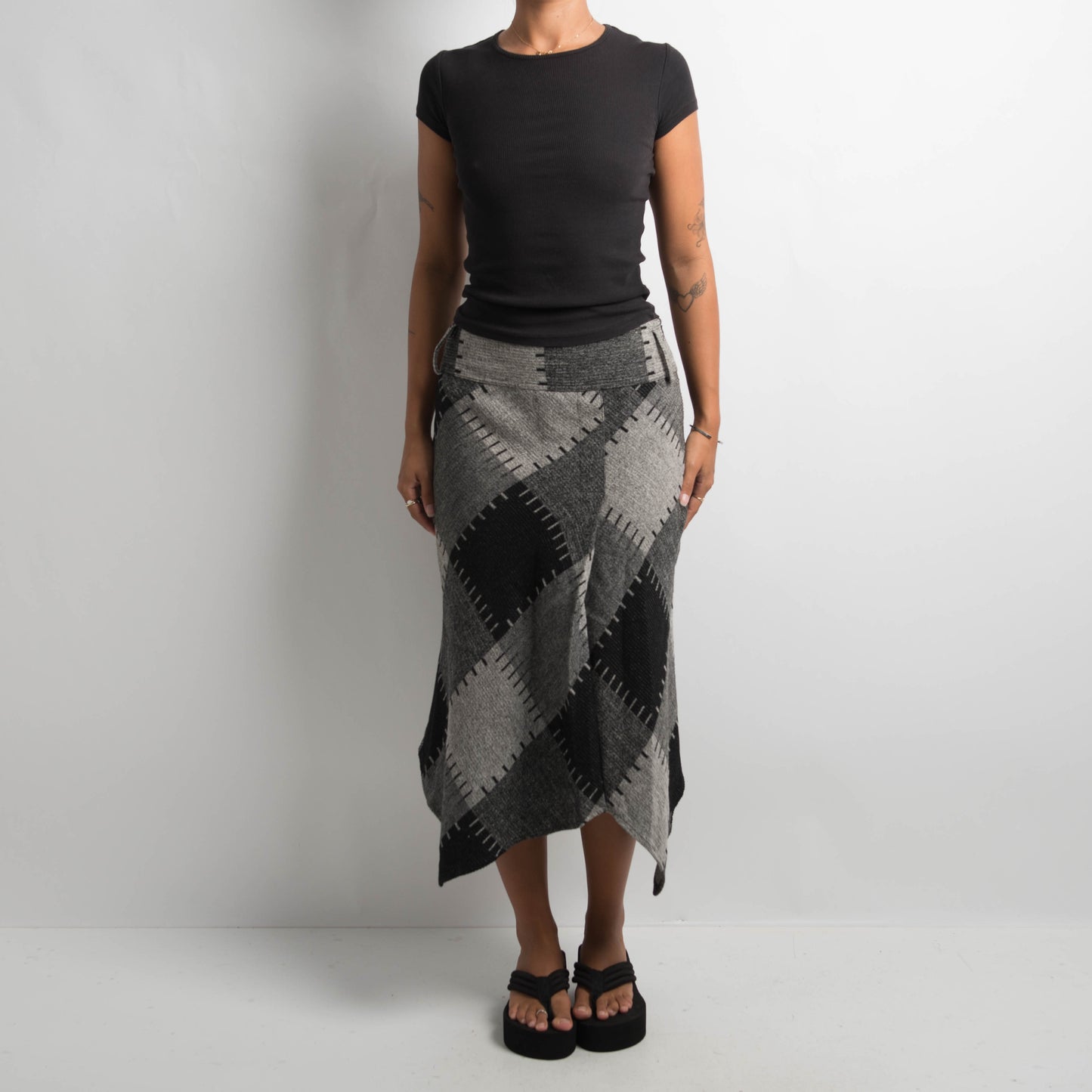 PATTERNED LONGLINE SKIRT