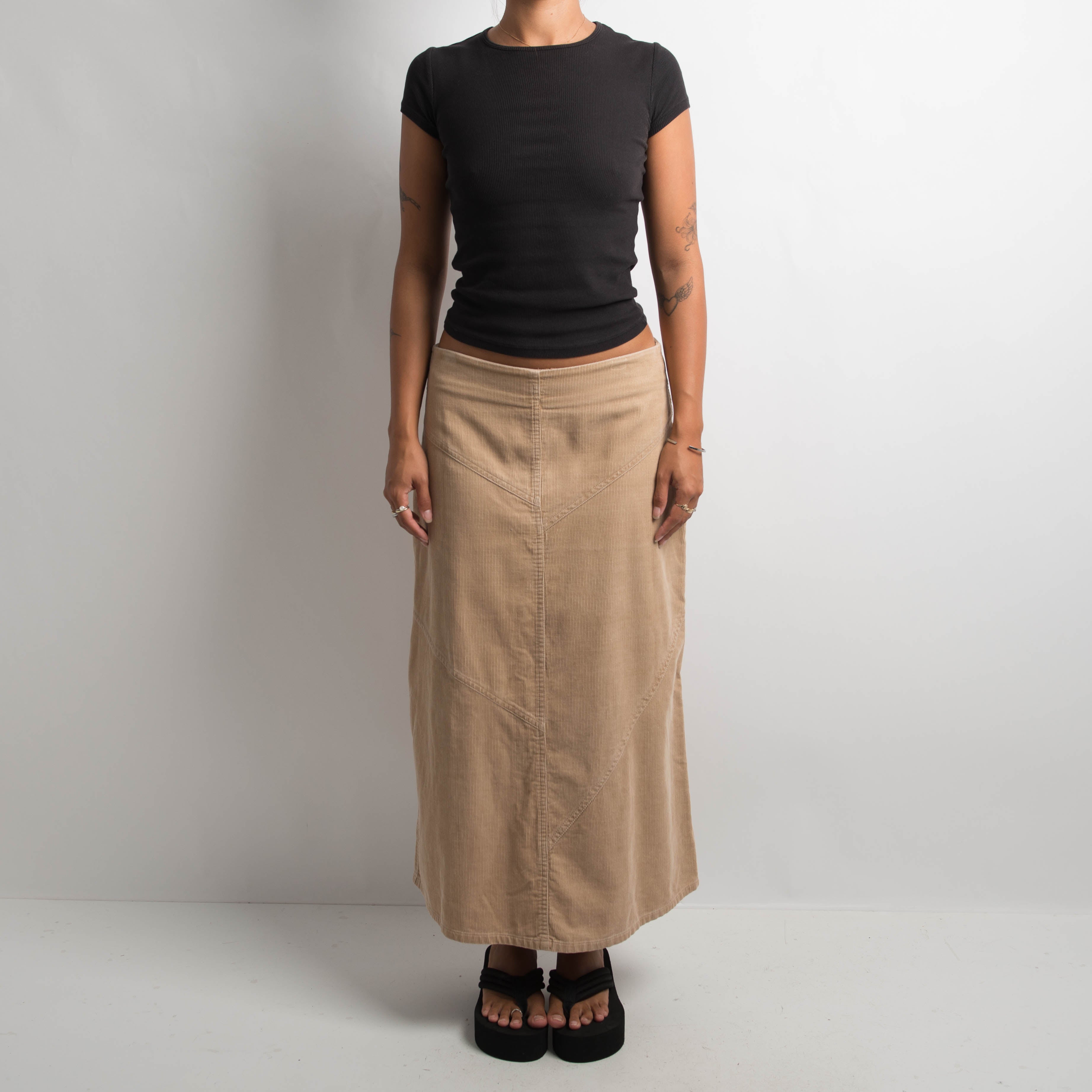 CORDUROY LONGLINE SKIRT