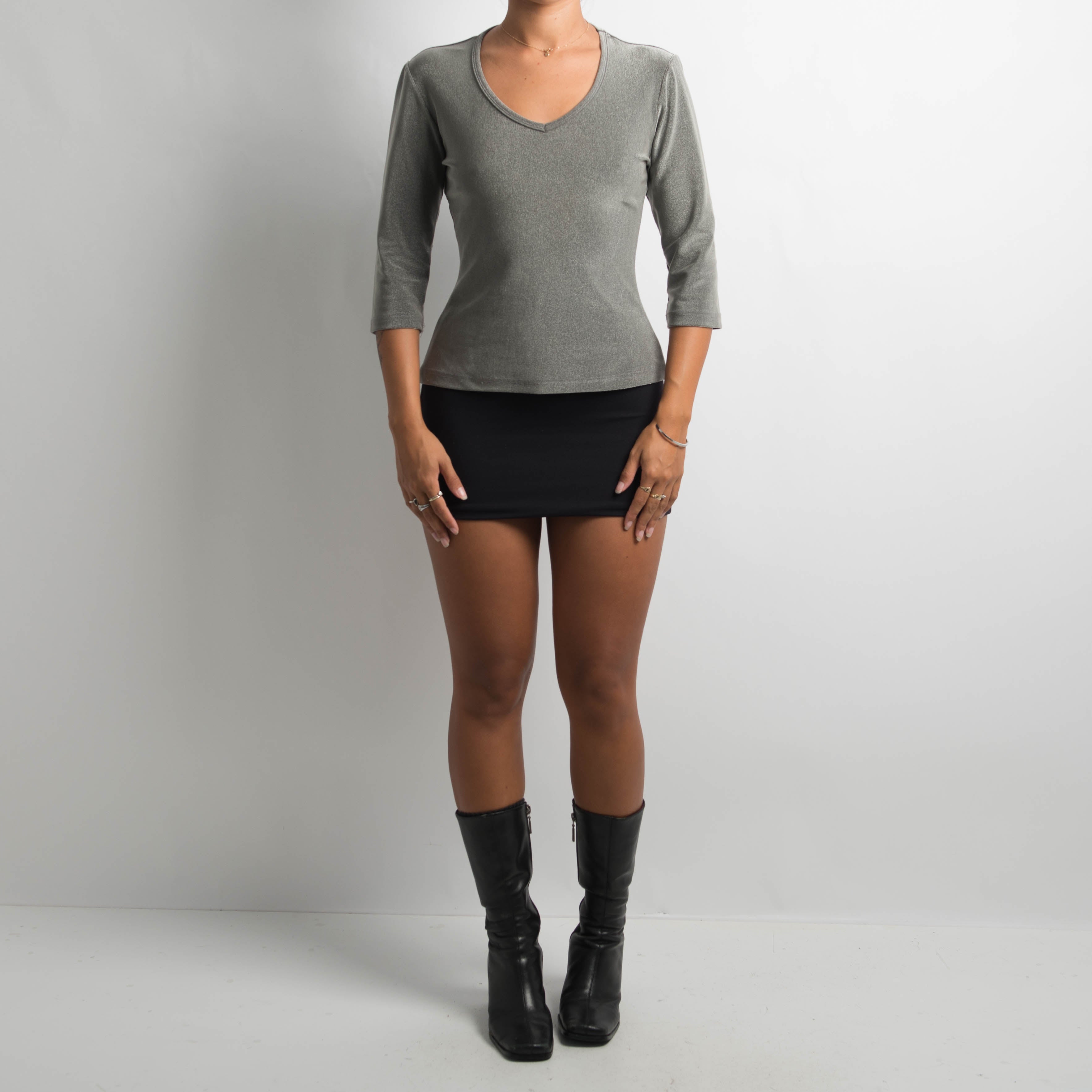 SILVER 3/4 SLEEVE TOP