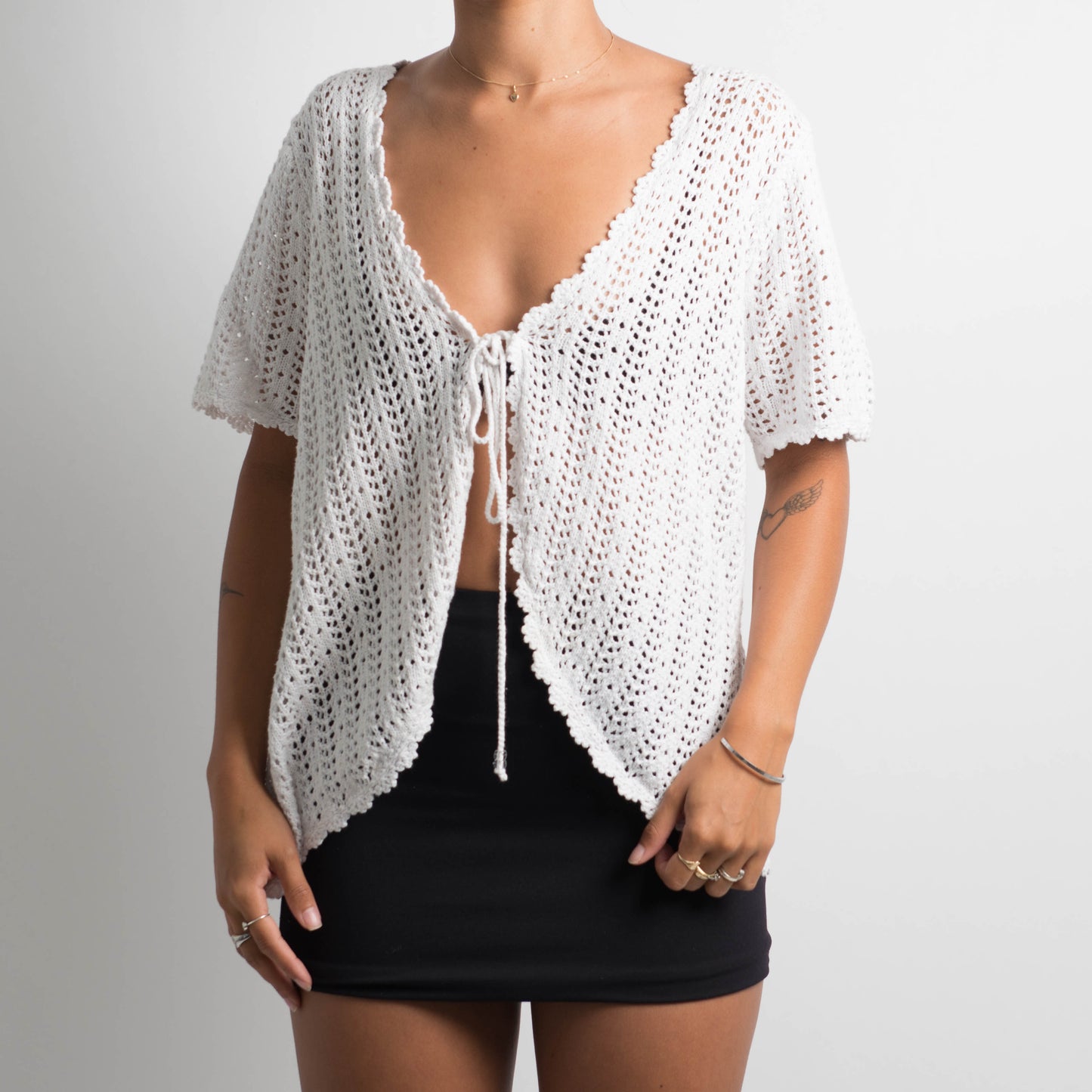 WHITE CROCHET KNIT TOP